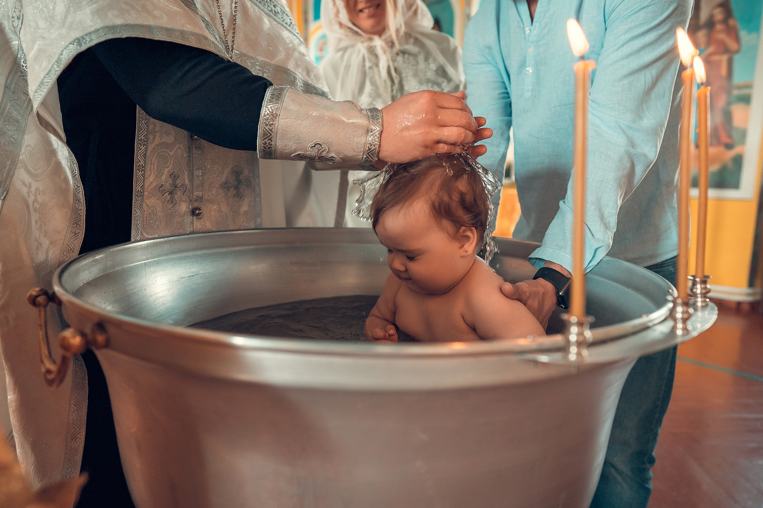 Крещение Кристины, Благовещенский Собор. Фотограф на Крещение и Венчание в Красноярске Рамазанова Юлия