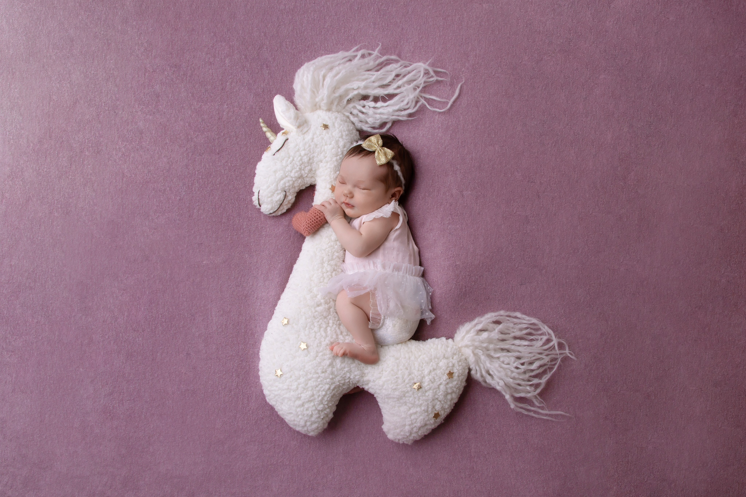 Портфолио. Самая первая фотосессия малыша! Профессиональная съемка новорожденных Newborn в Москве и МО!