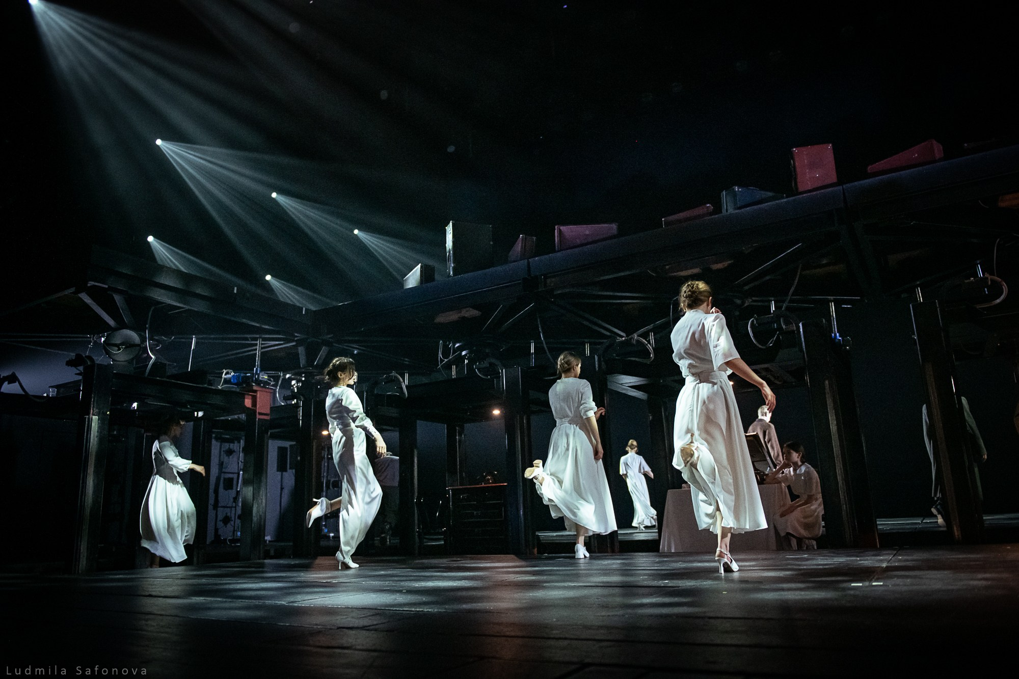 МХТ им. Чехова. 20 дней без войны. Lucytheatre