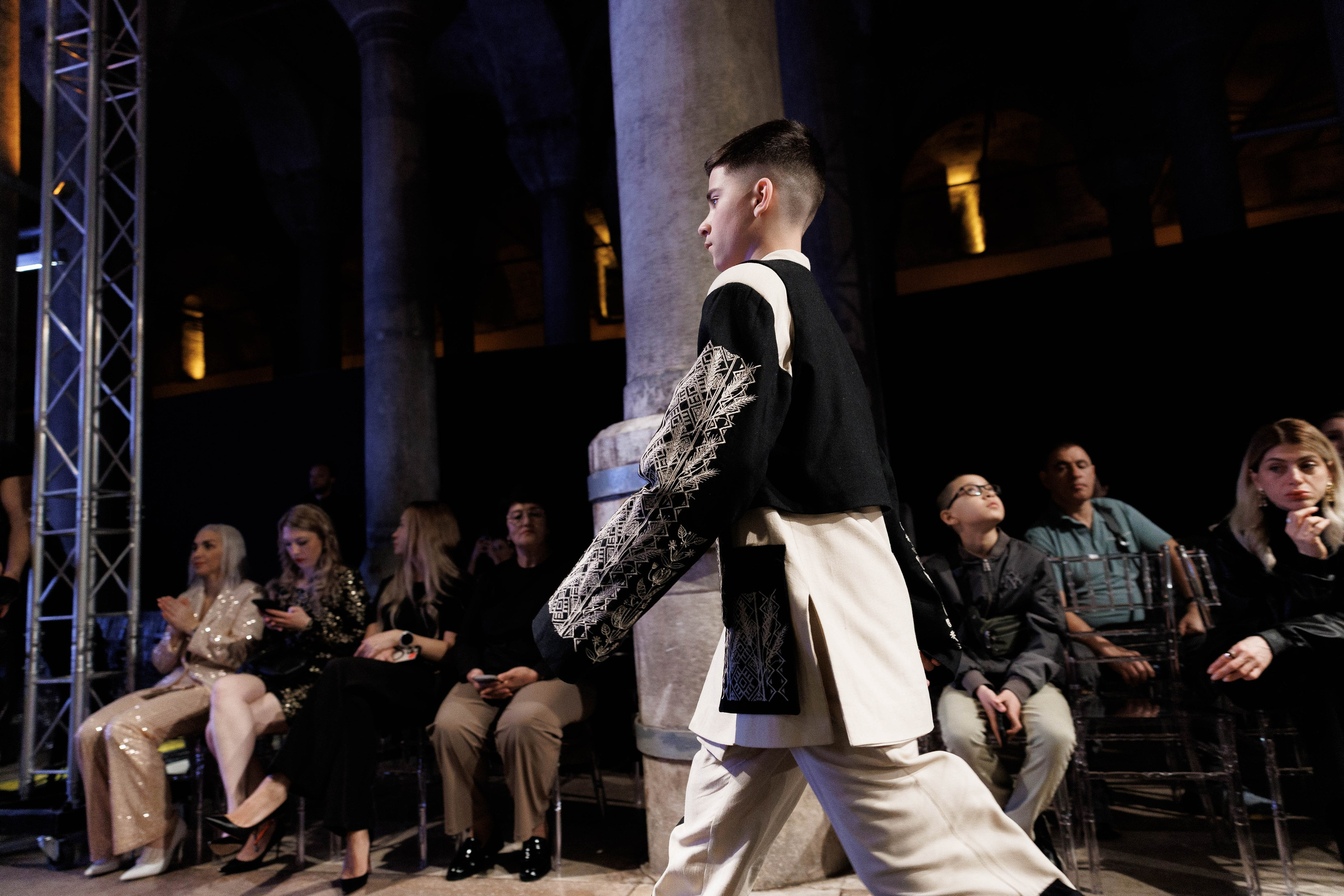 IFB-показ. About