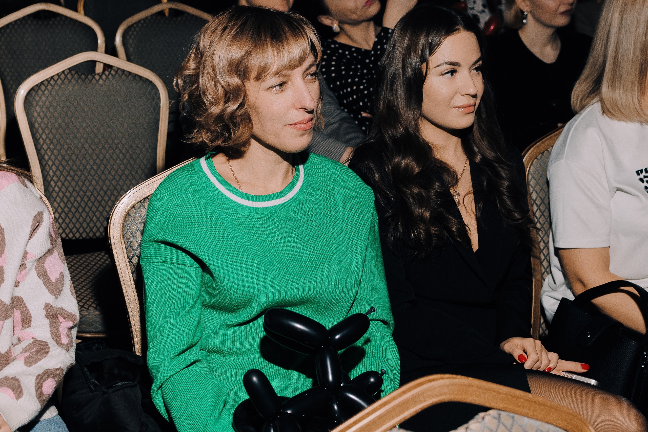 СПЕКТАКЛЬ «ВОЛШЕБНЫЕ ОЧКИ» ОПТИК-ЦЕНТР. Репортажный фотограф Зуев Роман г. Челябинск