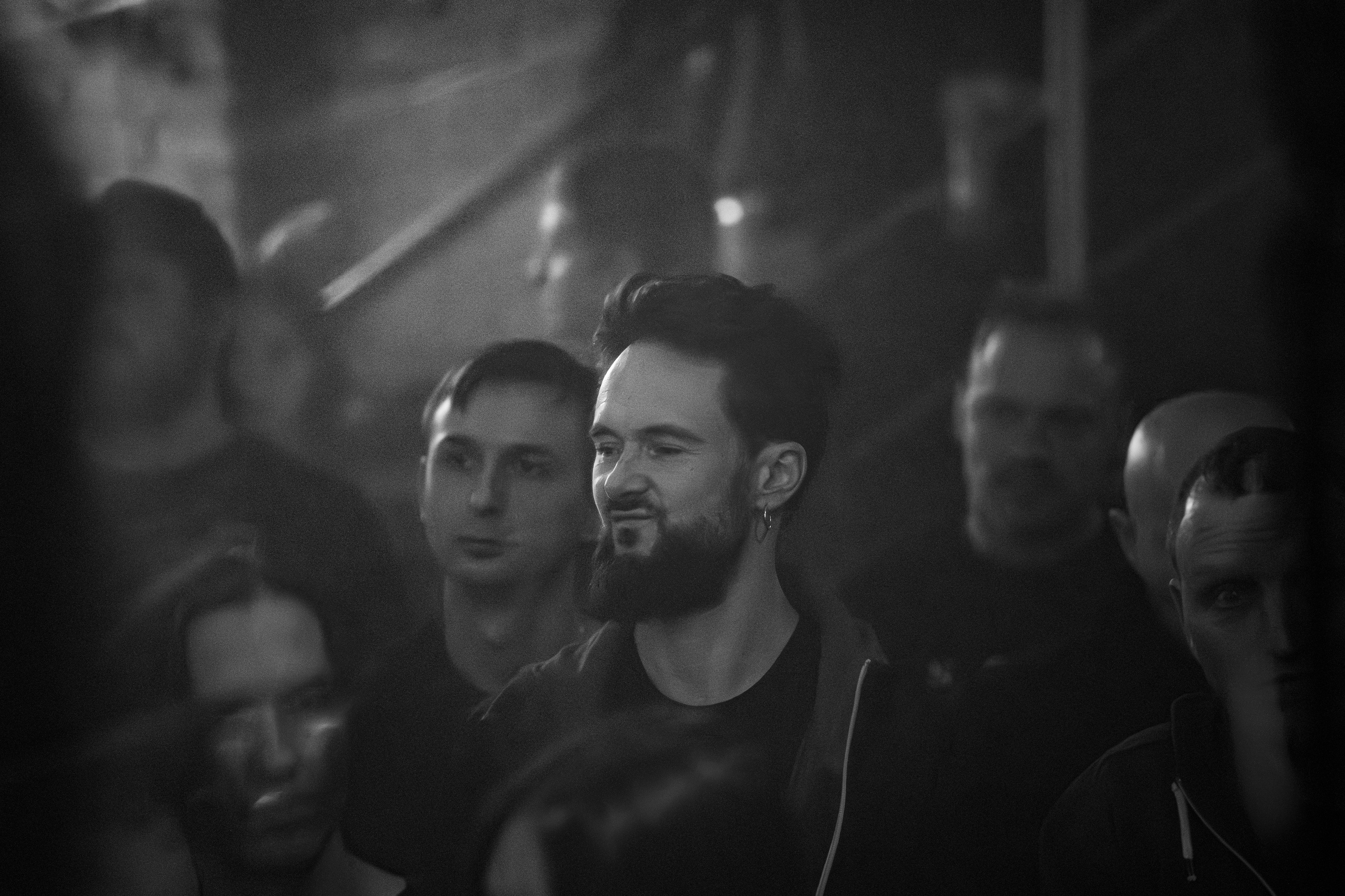 Inside the Rain|Ласточка. Концертный и репортажный фотограф в Санкт-Петербурге Слава Пахомов