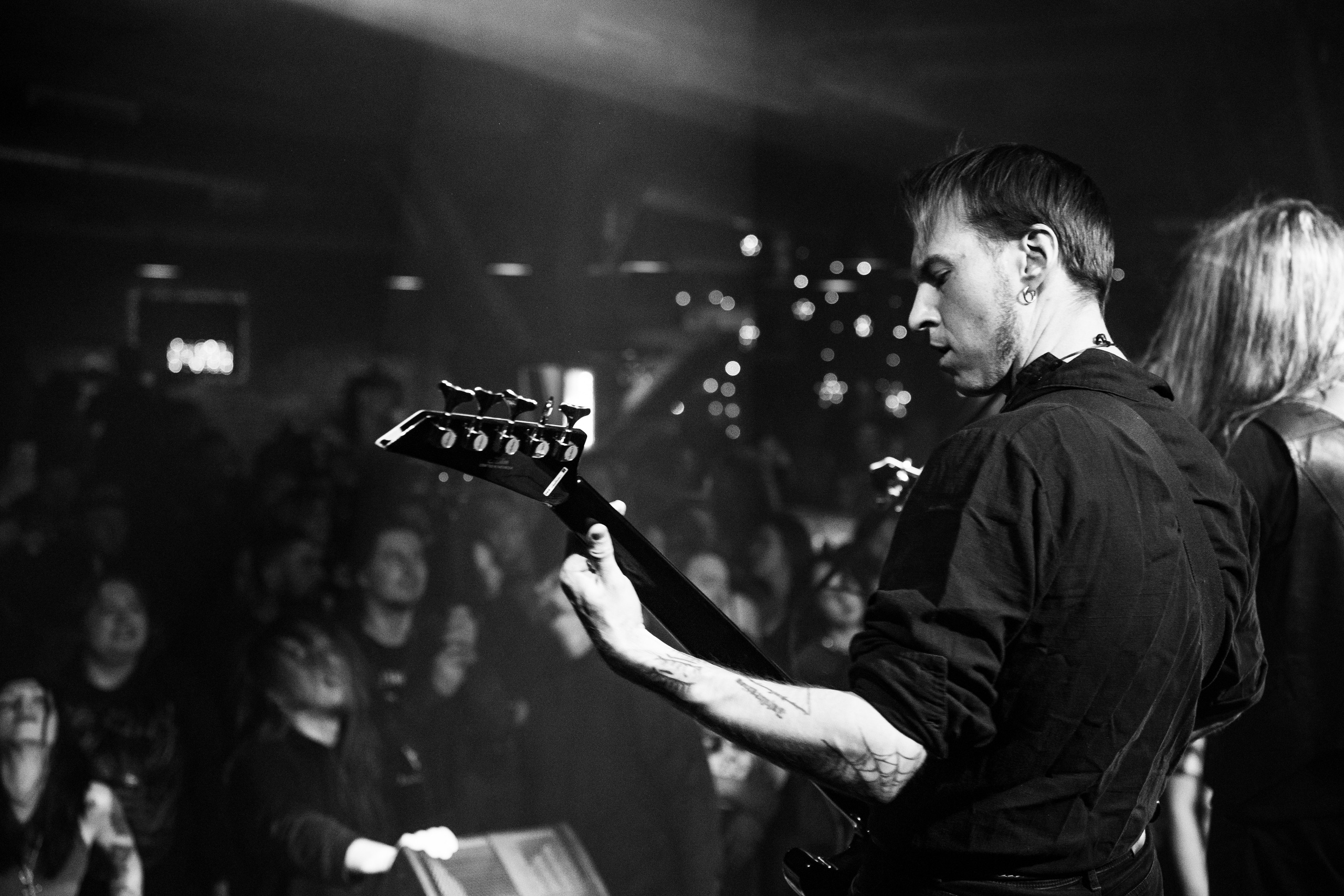 ИЛ • Minuala • Khlad|Цоколь 2.0. Концертный и репортажный фотограф в Санкт-Петербурге Слава Пахомов