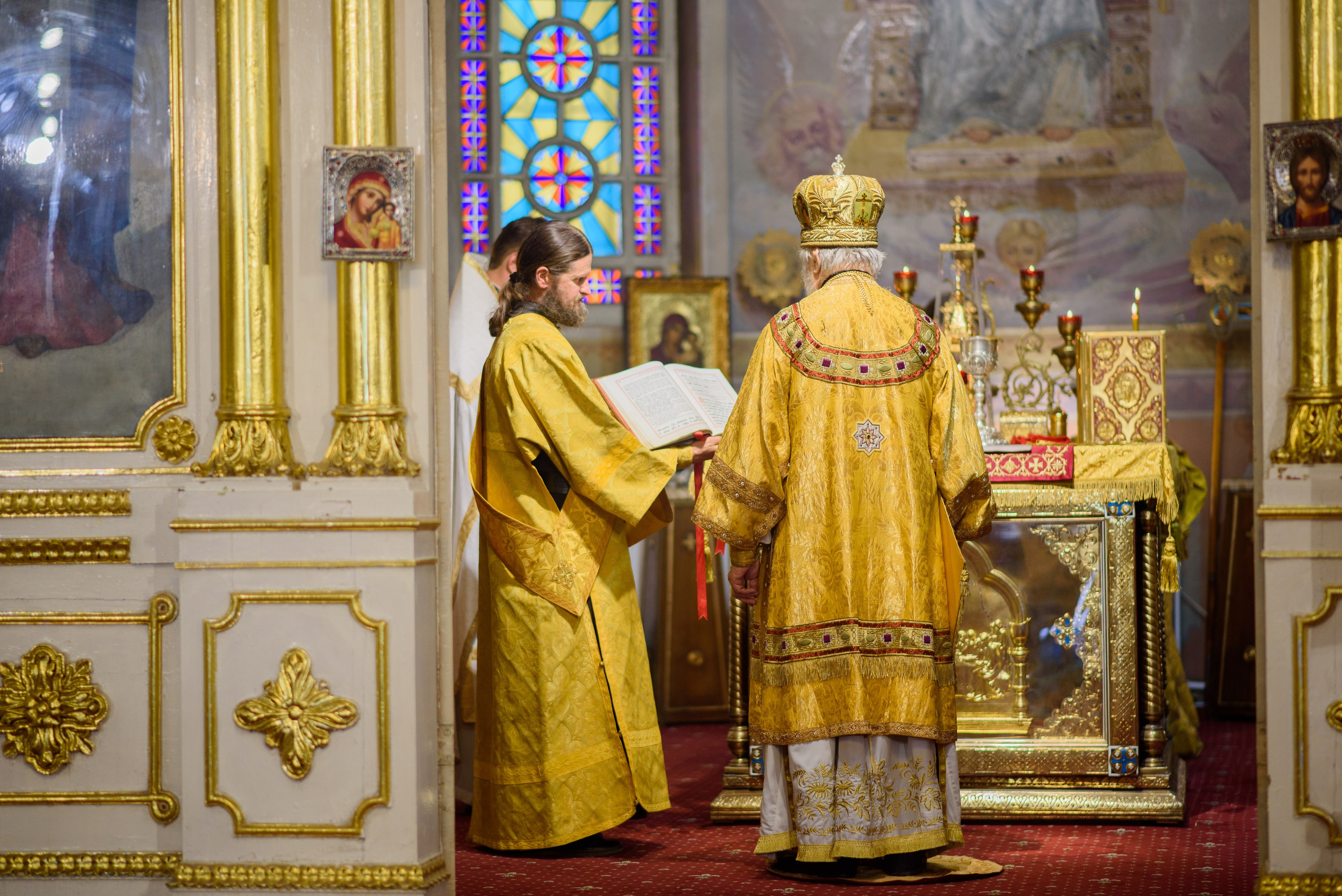 Воскресная литургия 29.10.2023. Семейный и свадебный фотограф в Феодосии и Коктебеле