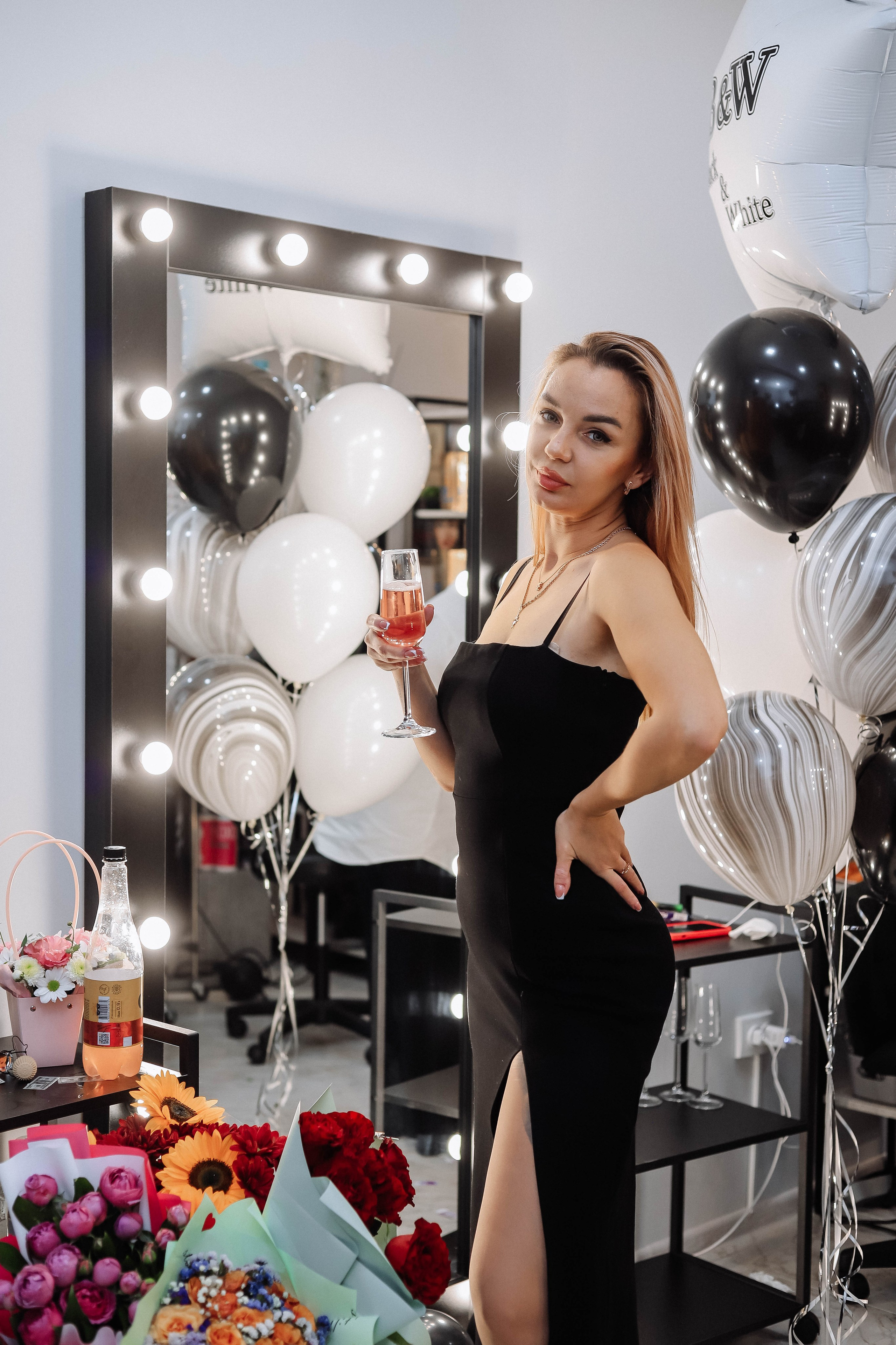 Открытие салона Black&White. Женский/Детский фотограф в Симферополе Вероника Слепогина