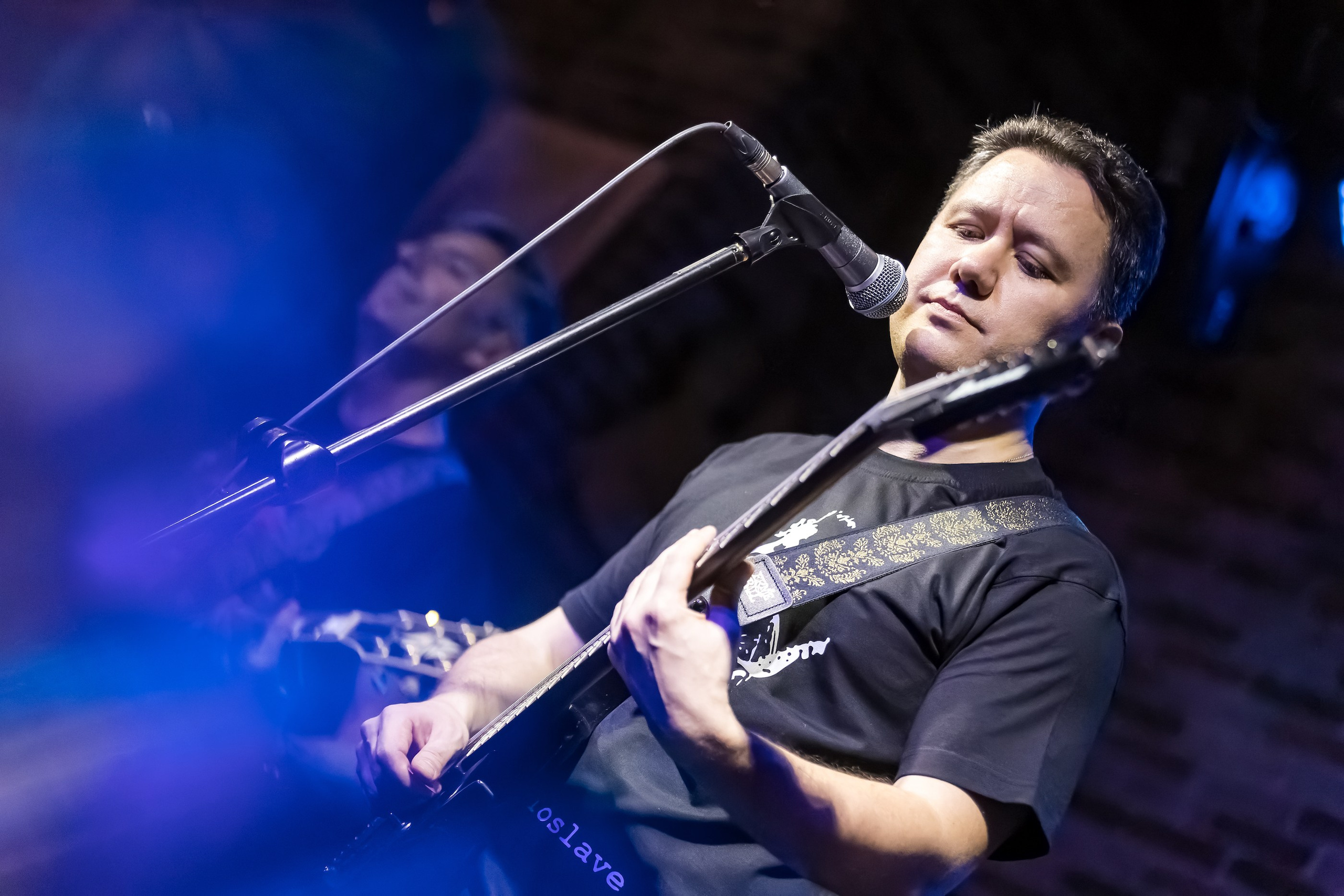 LifePub 29.03.2023. Московская кавер-группа BankBand