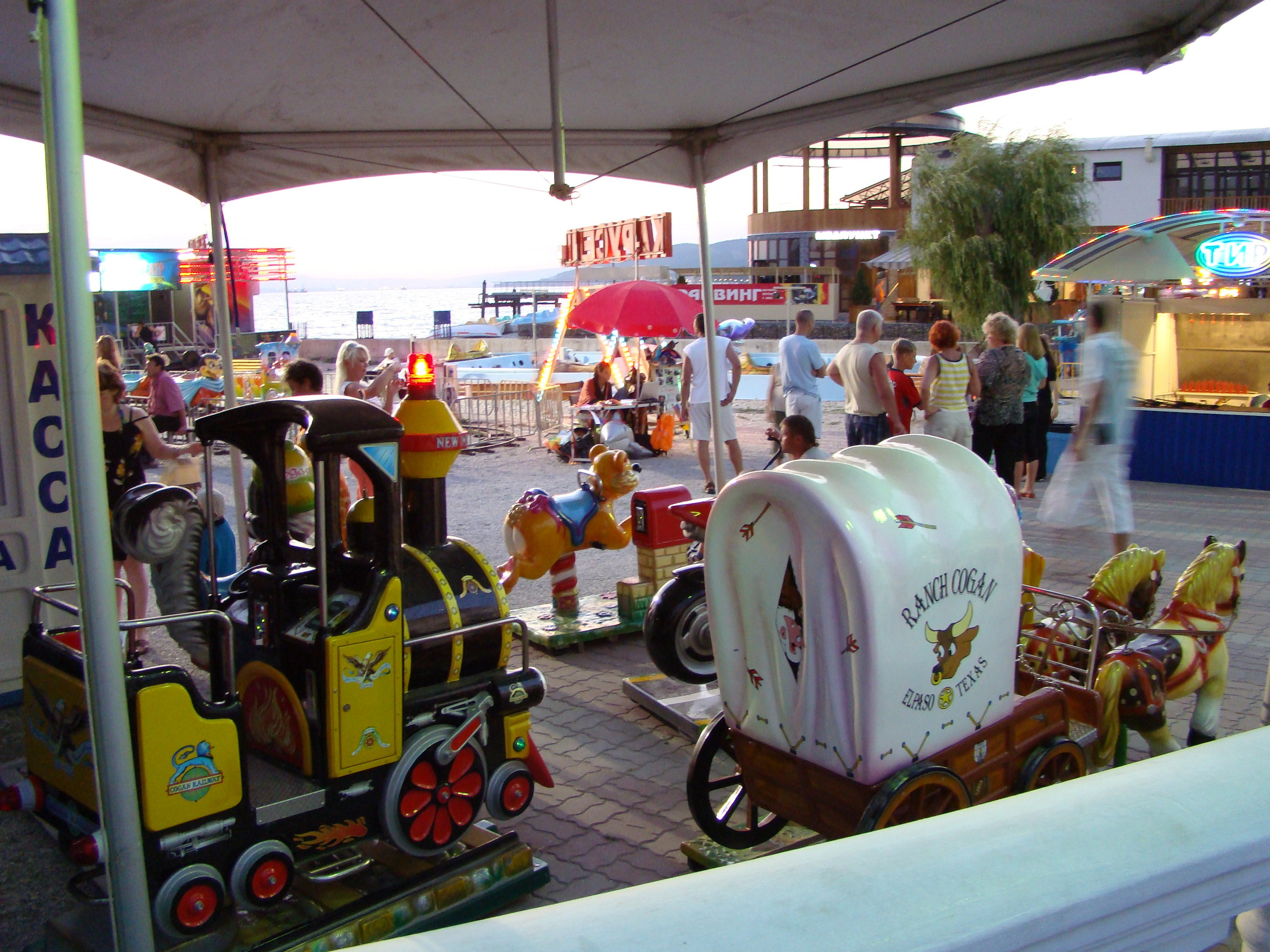 Кабардинка (фото Зевиных) 25.06-24.07.2008. Семейный, Свадебный фотограф СПБ Питер— Романова Екатерина