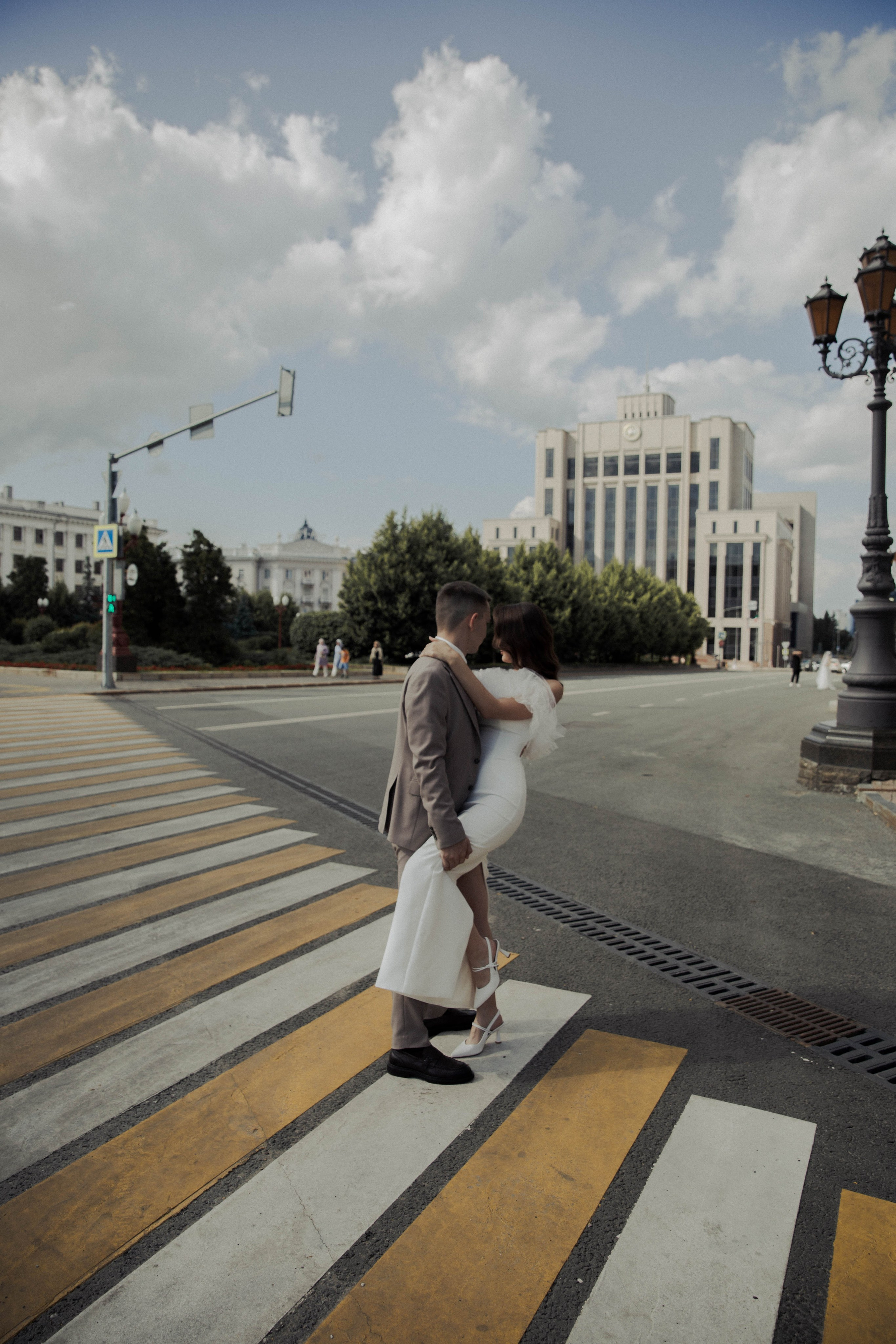 Свадебная прогулка Андрея и Анастасии. Портретный фотограф в Казани Алёна Евсеева