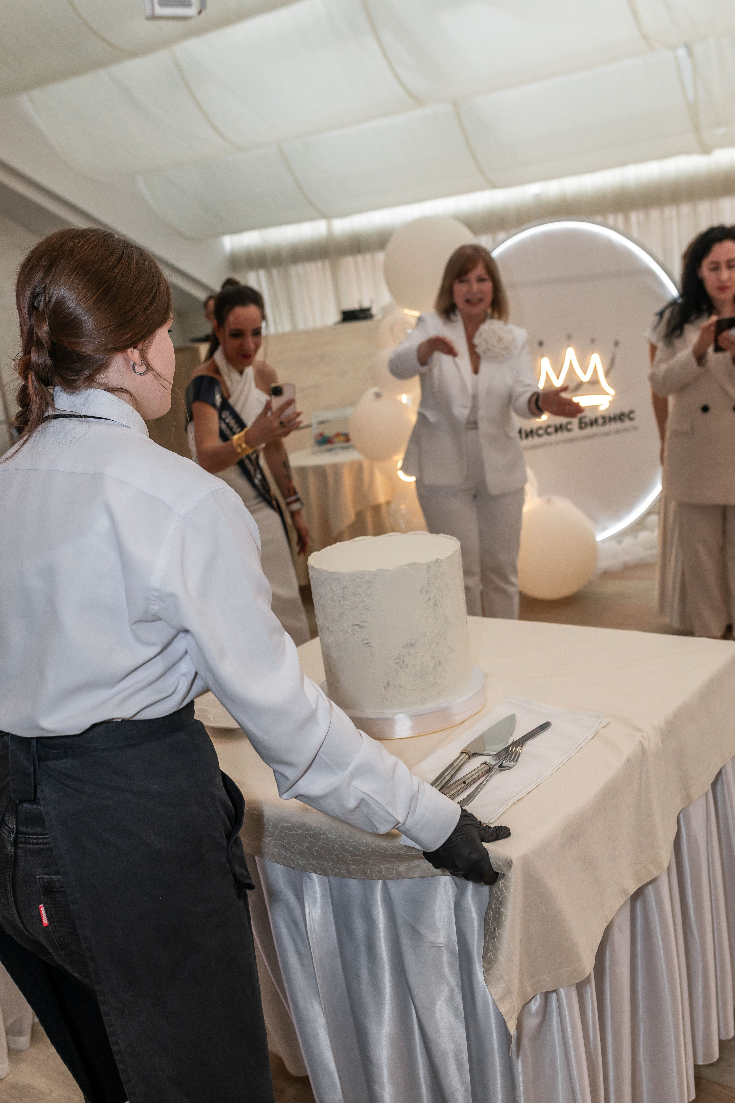 МИССИС БИЗНЕСС 2024. Репортажный фотограф в Новосибирске