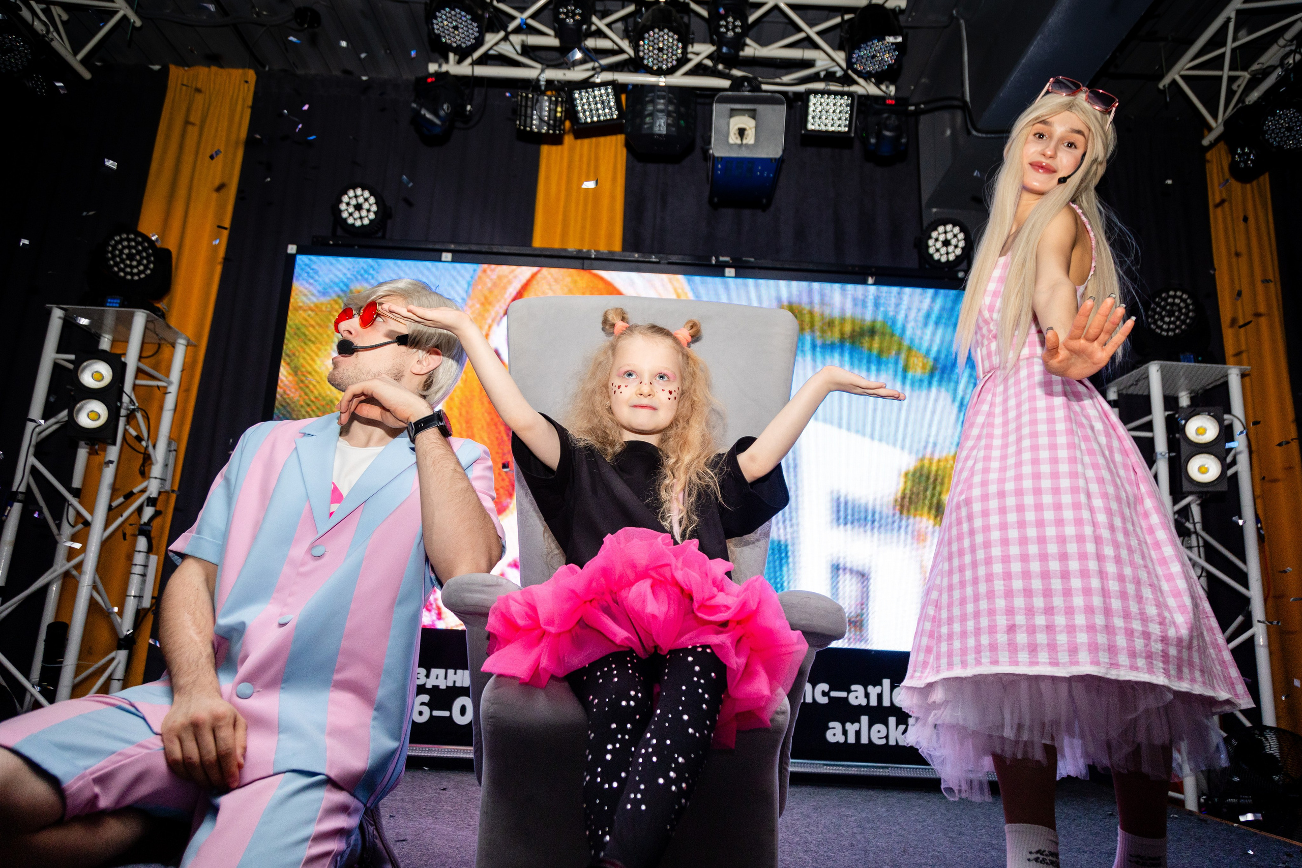 Алисе 7 лет. Детский фотограф видеограф в Хабаровске Михаил Орлов