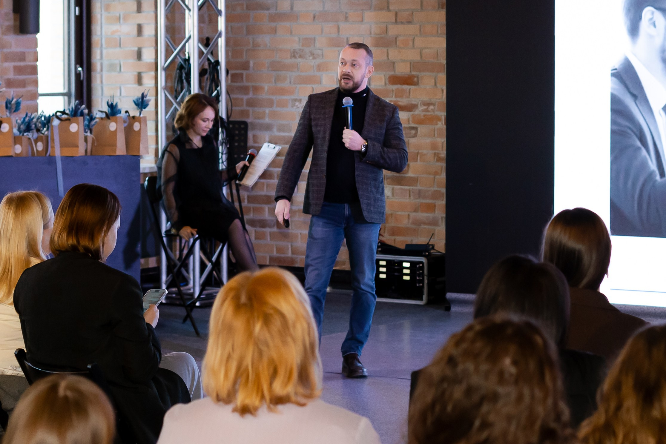 Конференция «Кадровый потенциал региона». Ирина Квасова | Фотограф в стиле VOGUE | Тюмень