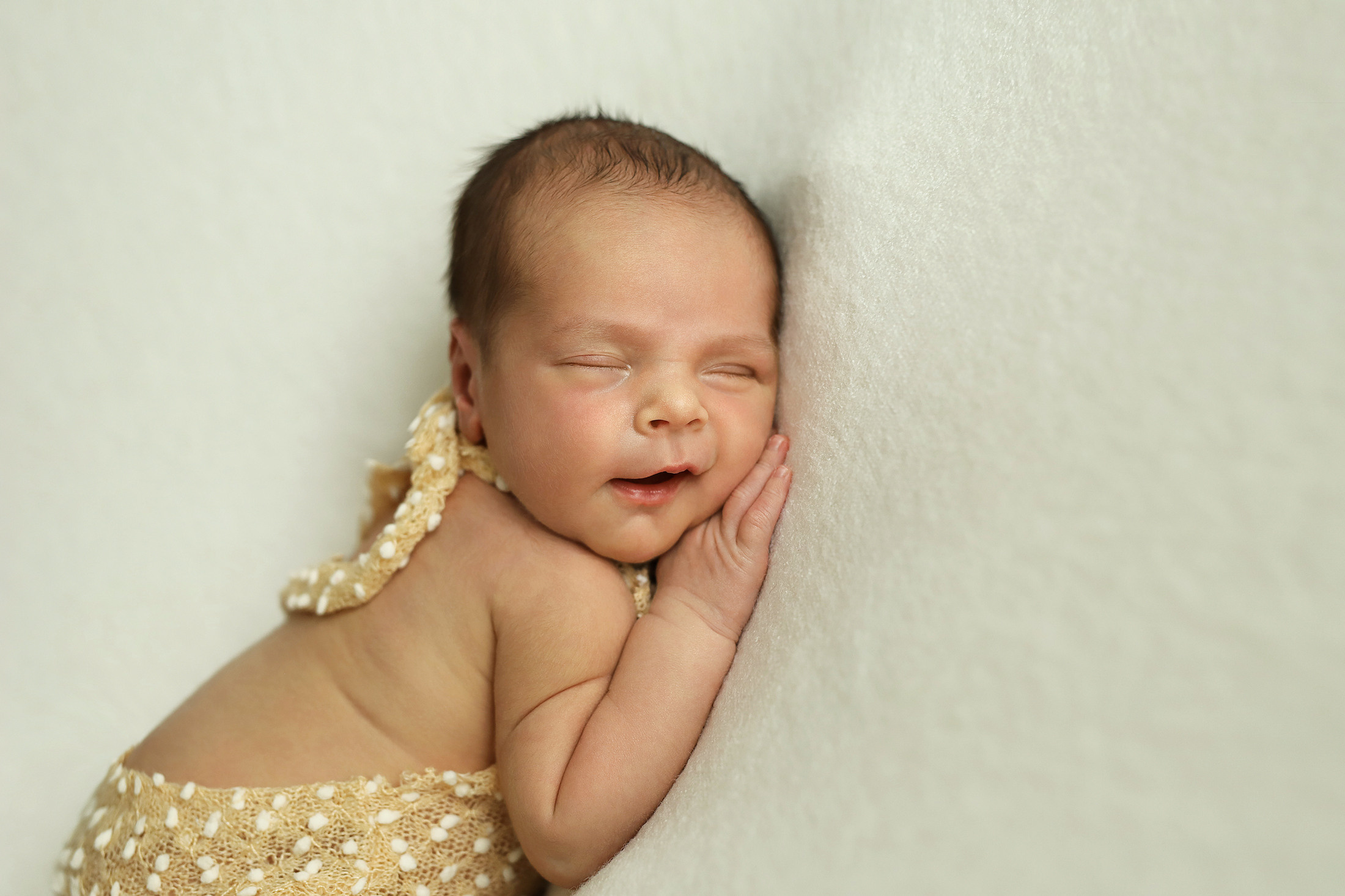Фотосессия новорожденных малышей Екатеринбург. ТОПовый фотограф новорожденных newborn и беременности, Екатеринбург