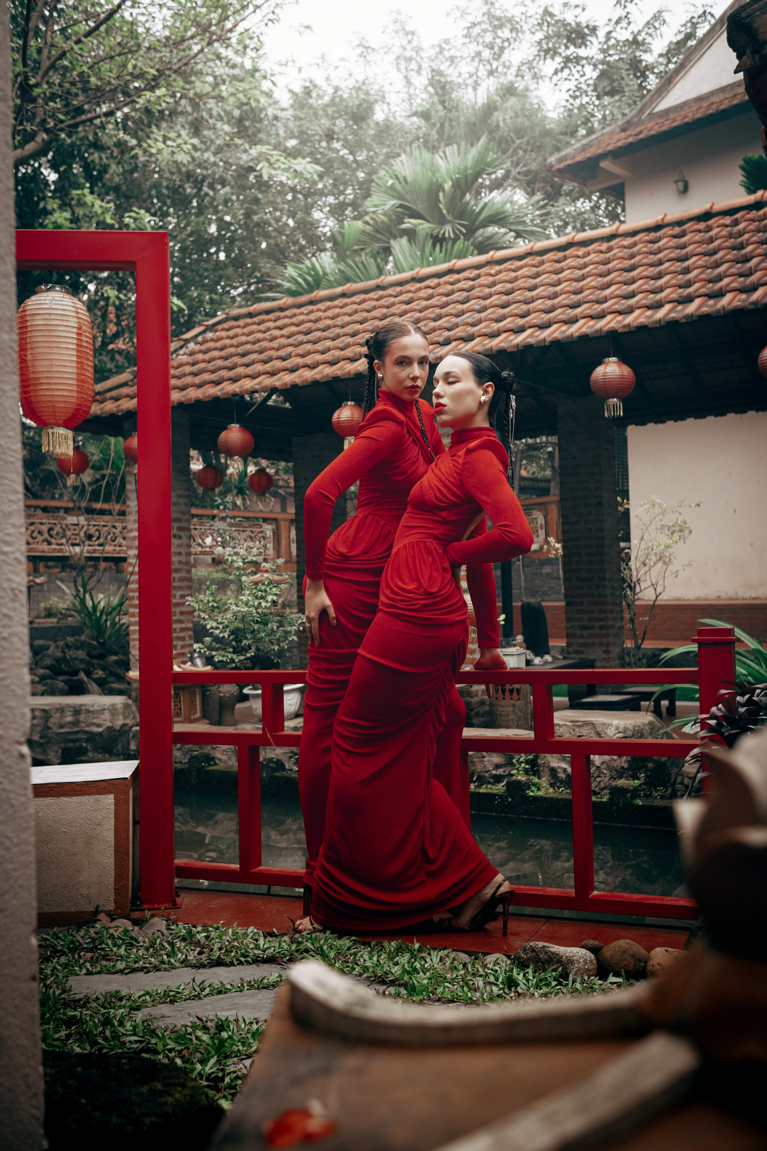 Валерия и Анна. Da nang Photographer Sergey Zelēnkin