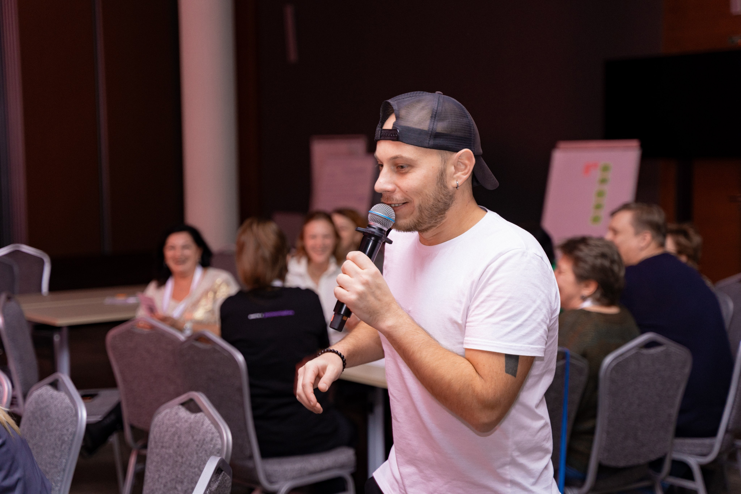 Окружной семинар в сфере профилактики от Росмолодежи в Амаксе 2024. Фотограф Надежда Погребняк | Рязань | Москва