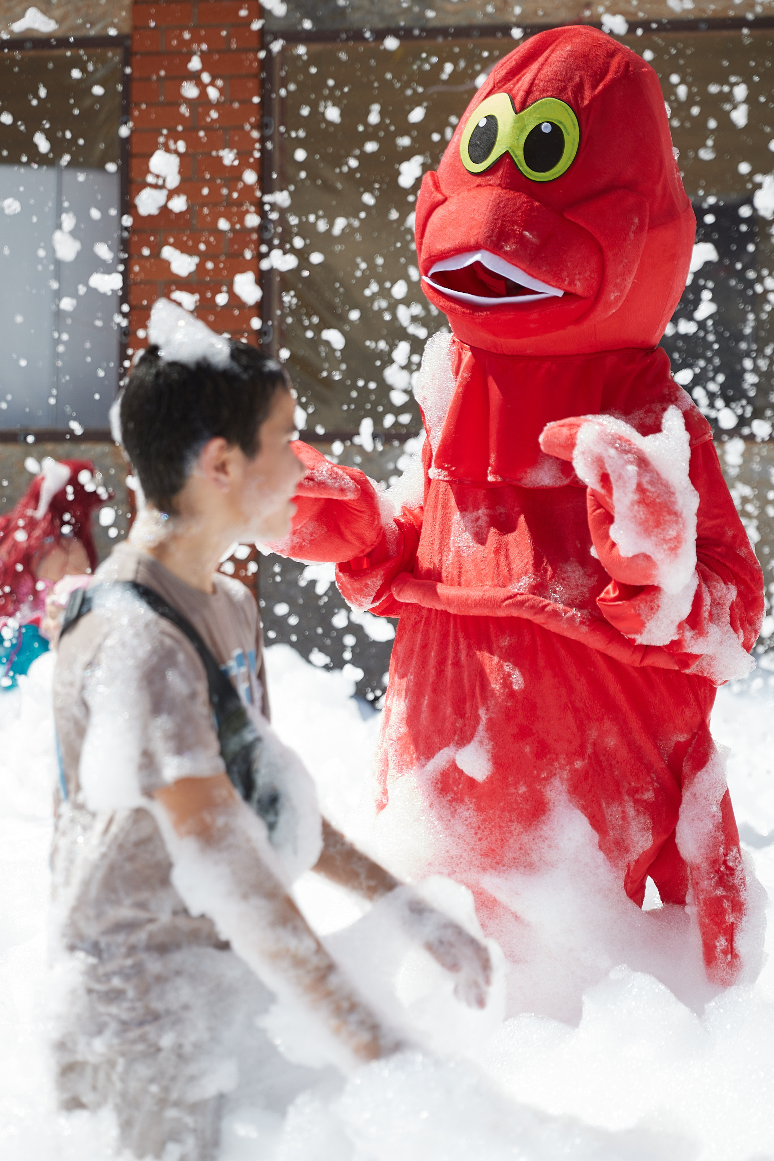 Краски Холи и пенная вечеринки. Главная