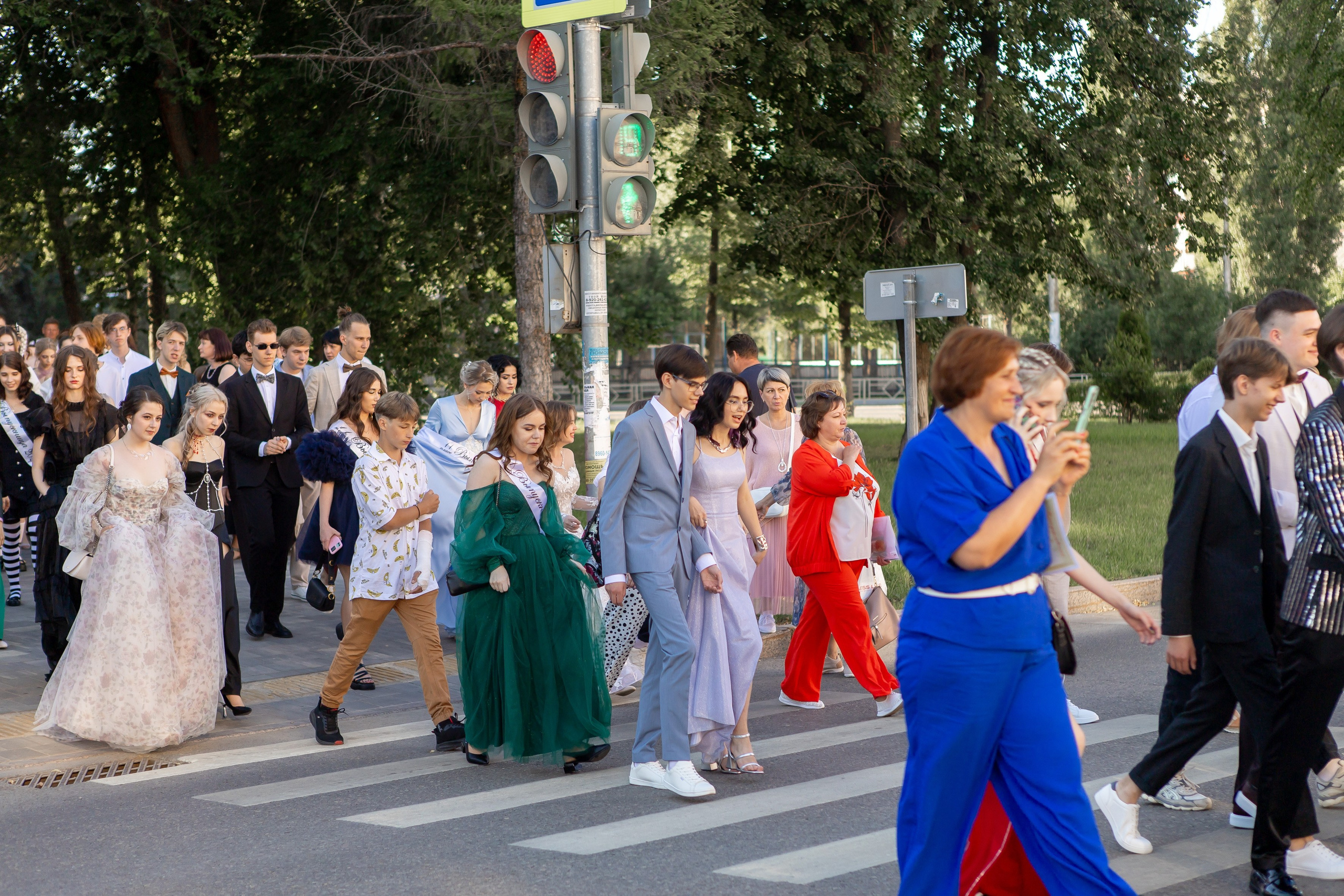 Выпускной Гимназия 12 2024 г. Свадебный и портретный Фотограф в Липецке Дмитрий Котюков
