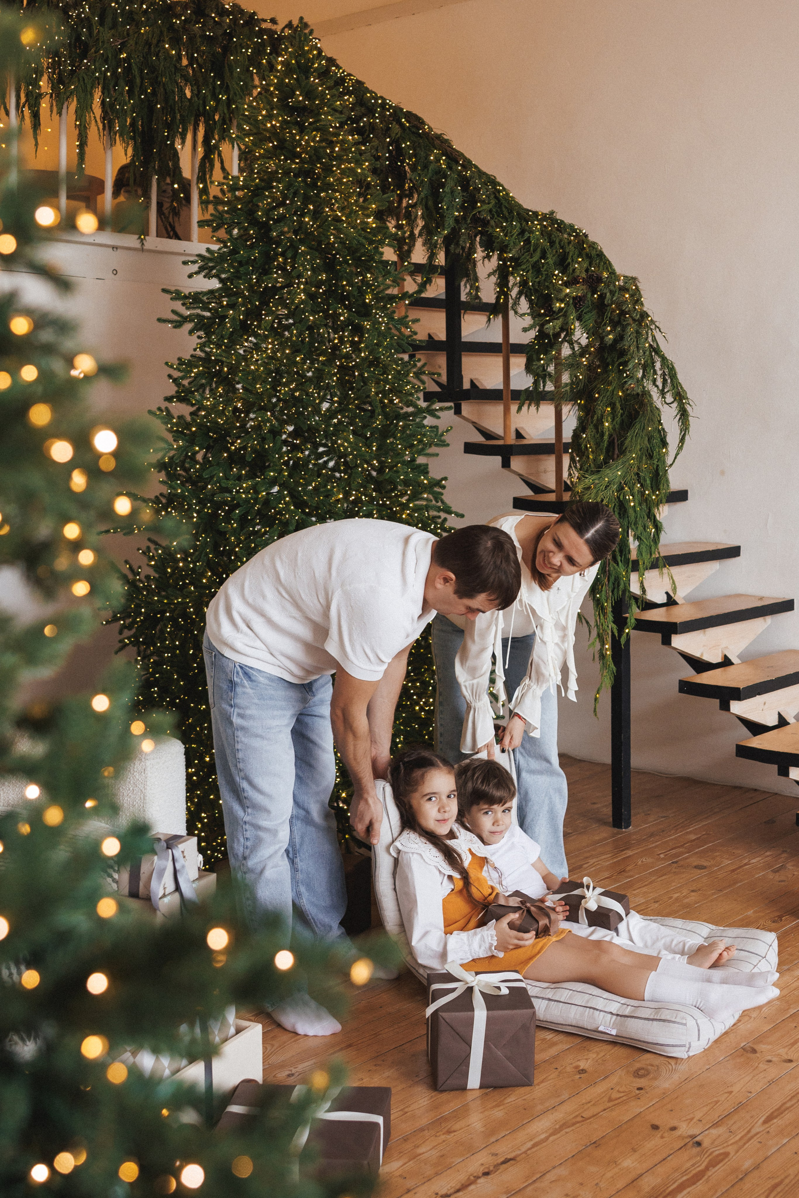 Новогодняя фотосессия в фотостудии «Space JOBS» , город Краснодар. Семейный и детский фотограф в Краснодаре Анна Трашкова