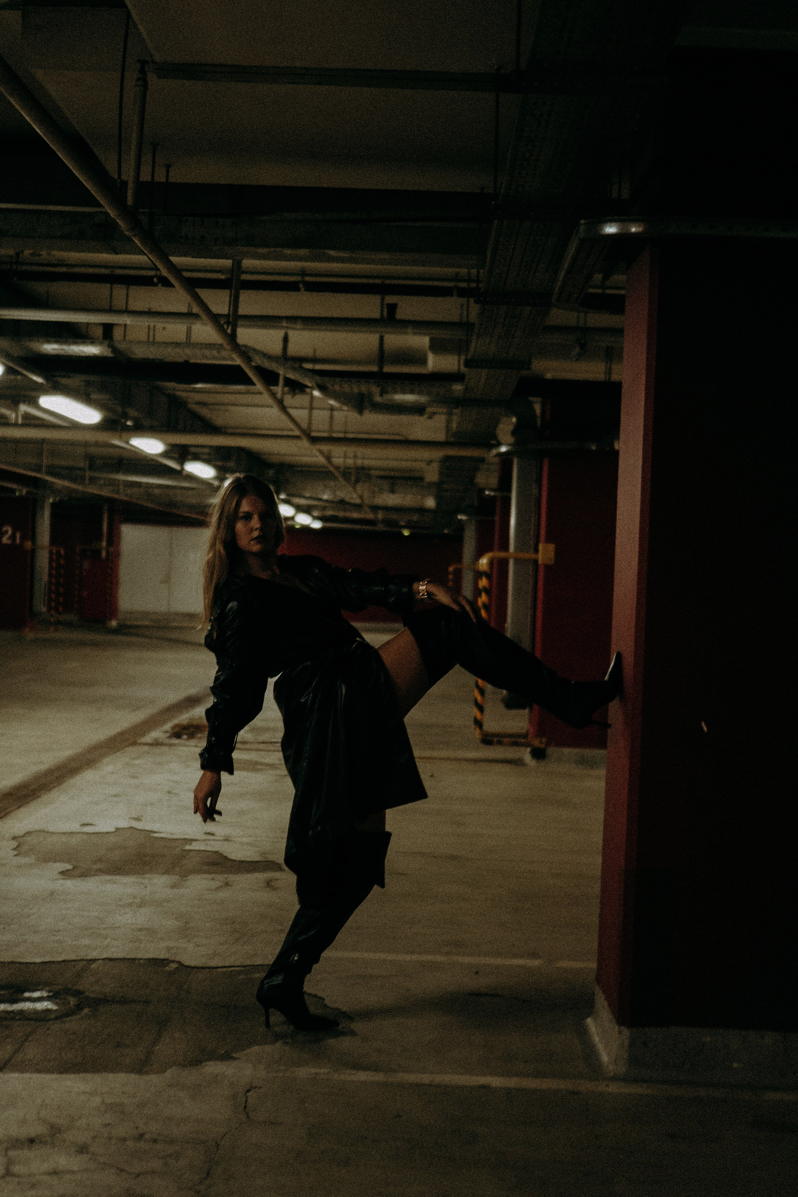 НА ПАРКОВКЕ. Профессиональный фотограф, Санкт-Петербург — Виктория Богомолова