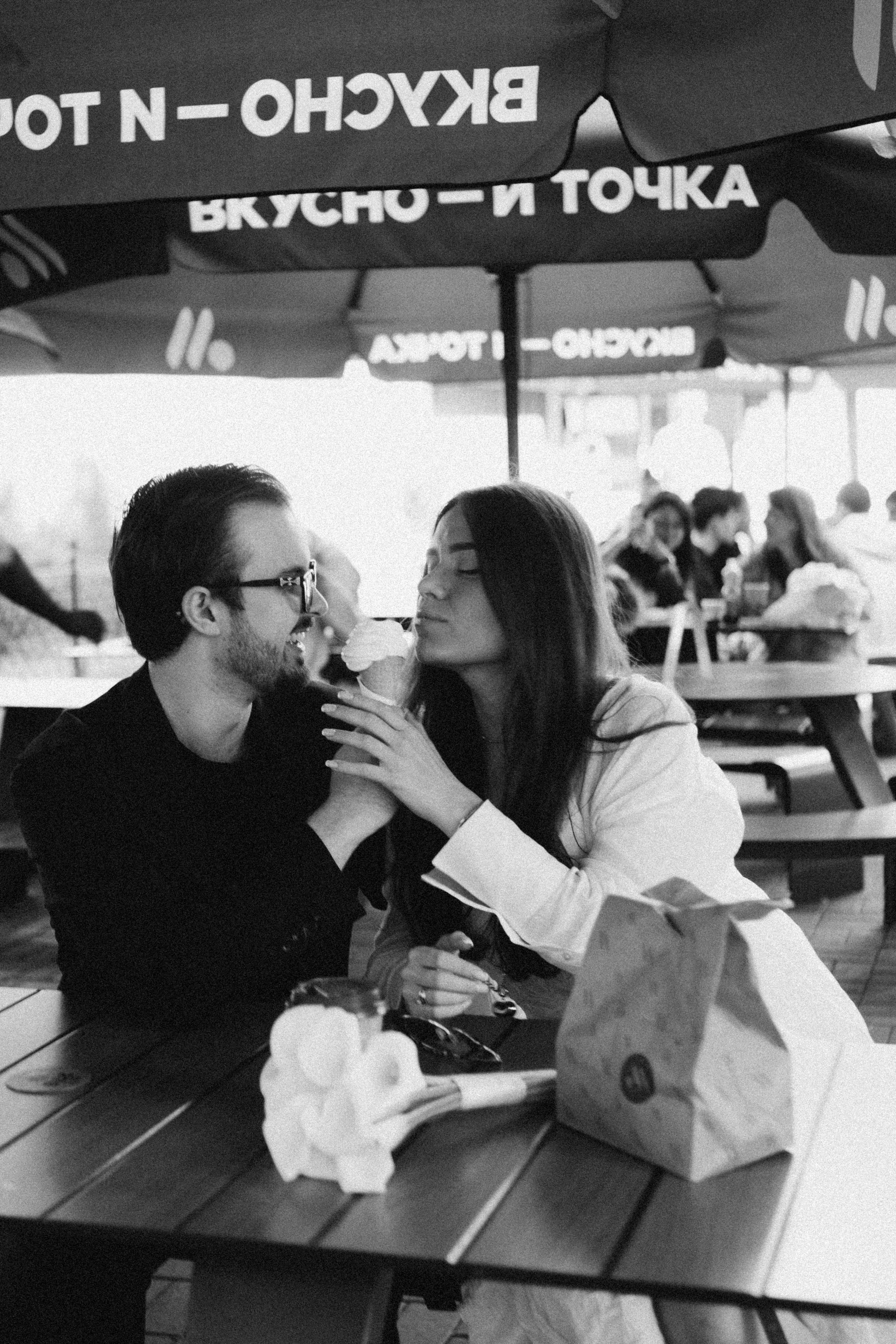 СВАДЕБНАЯ СЬЕМКА В ПАРКЕ ПОБЕДЫ И ПРОГУЛКА ПО МОСКОВСКОМУ ПРОСПЕКТУ. Профессиональный фотограф, Санкт-Петербург — Виктория Богомолова