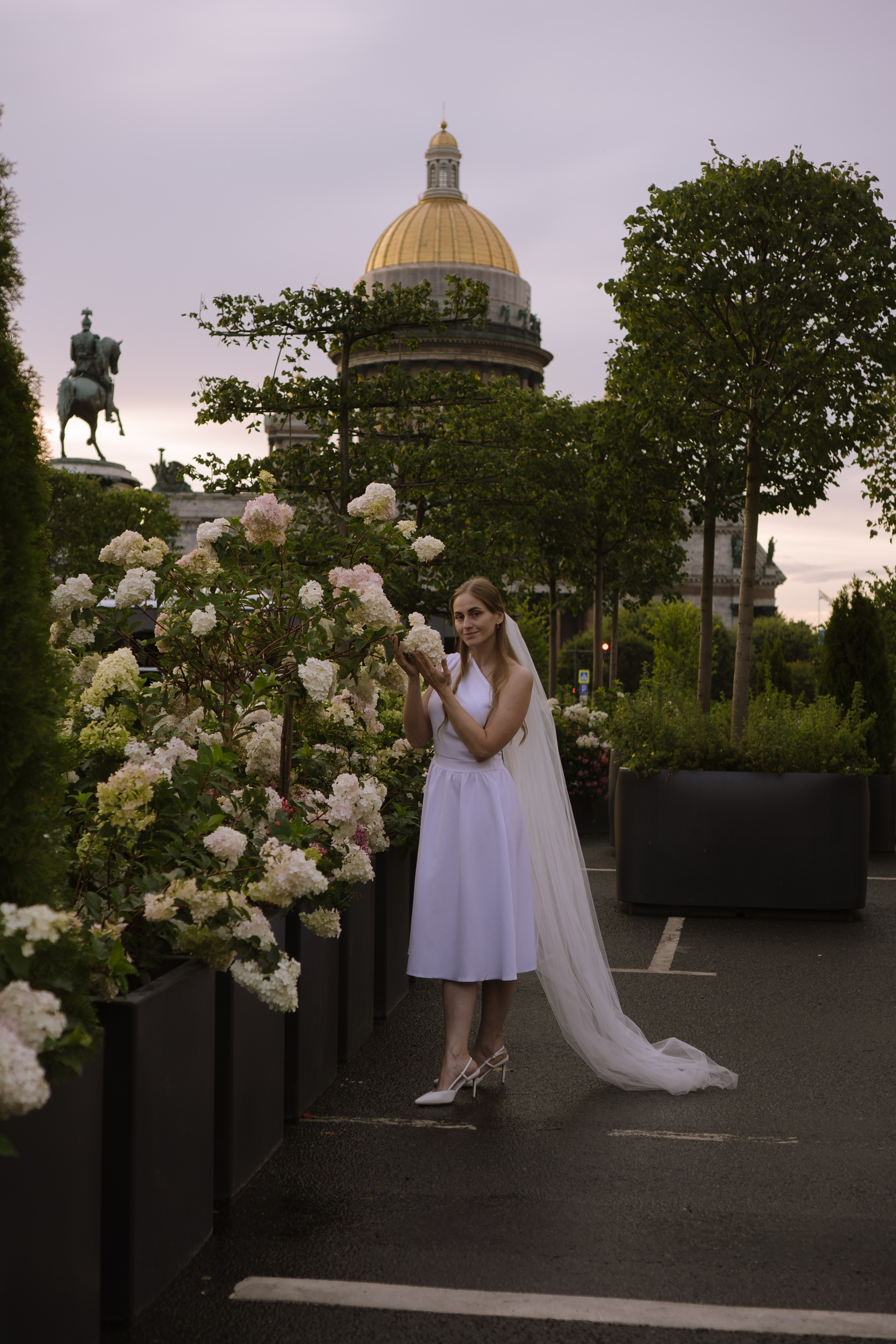 СВАДЕБНАЯ СЬЕМКА С ИСАКИЕВСКИМ СОБОРОМ, АСТОРИЯ И ЗАКОНОДАТЕЛЬНОЕ СОБРАНИЕ. Профессиональный фотограф, Санкт-Петербург — Виктория Богомолова