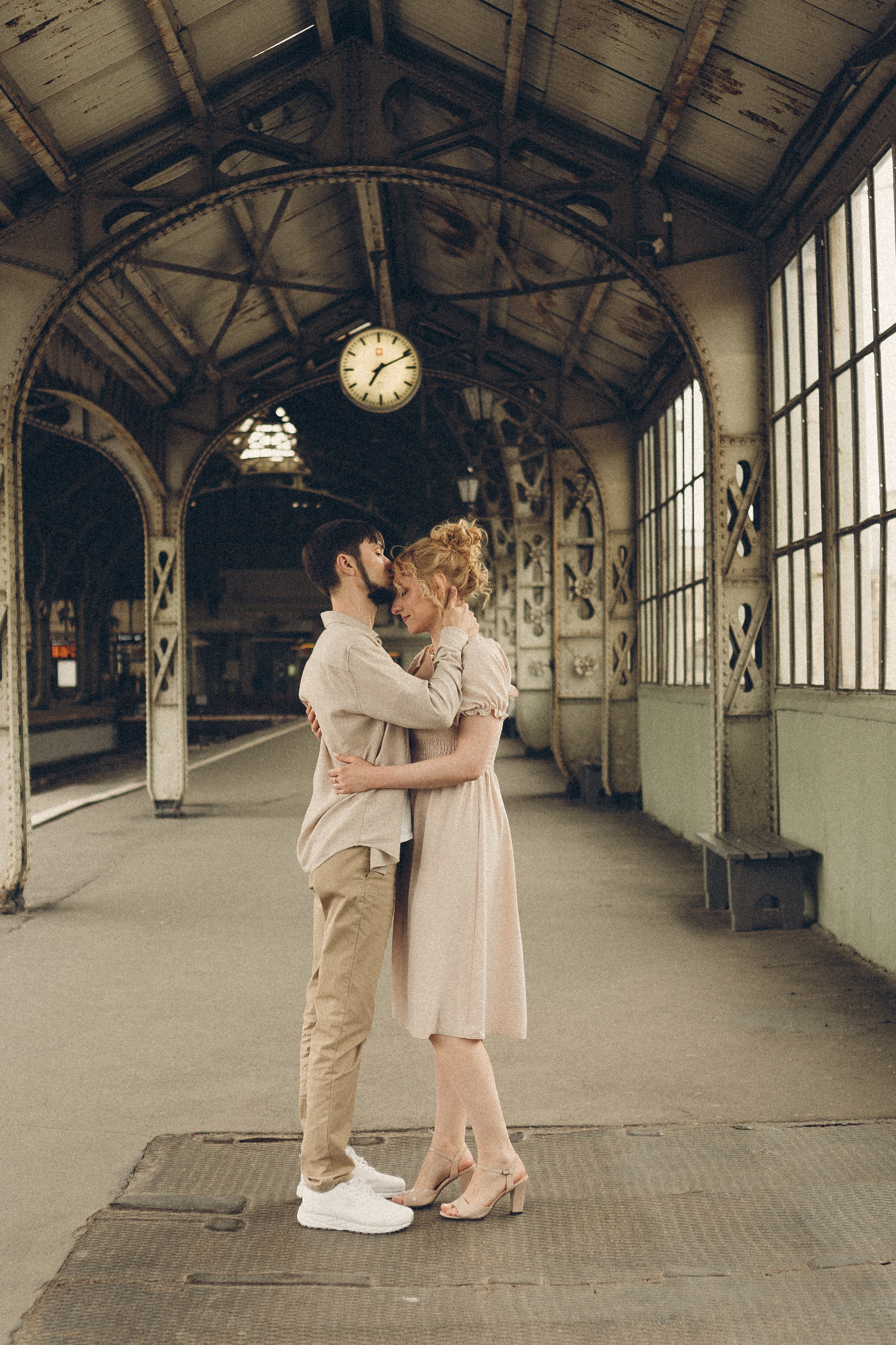 ПРОГУЛКА НА ВИТЕБСКОМ ВОКЗАЛЕ. Профессиональный фотограф, Санкт-Петербург — Виктория Богомолова