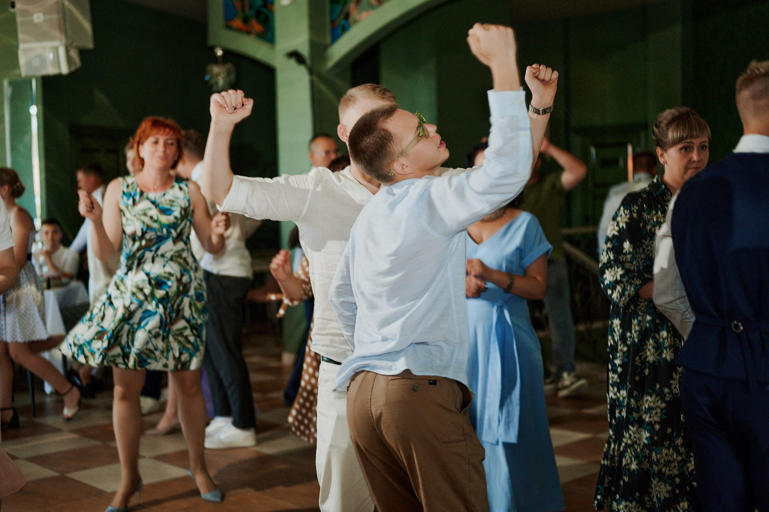 Олег и Лиза. Фото-видеосъемка свадеб Venson Films