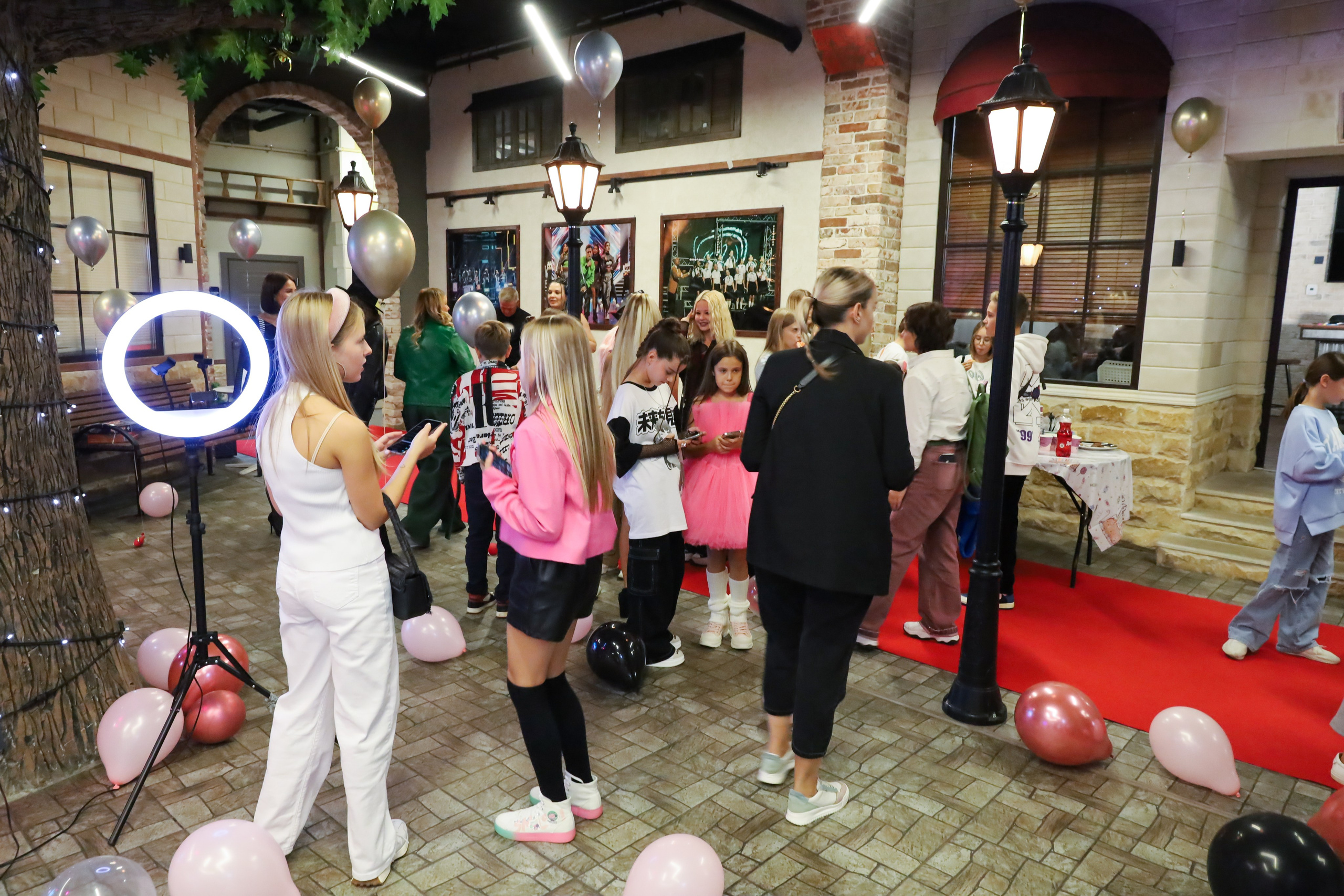 ДЕНЬ РОЖДЕНИЯ ЕВЫ В КРБ. Фотограф мероприятий Ирина Каширина