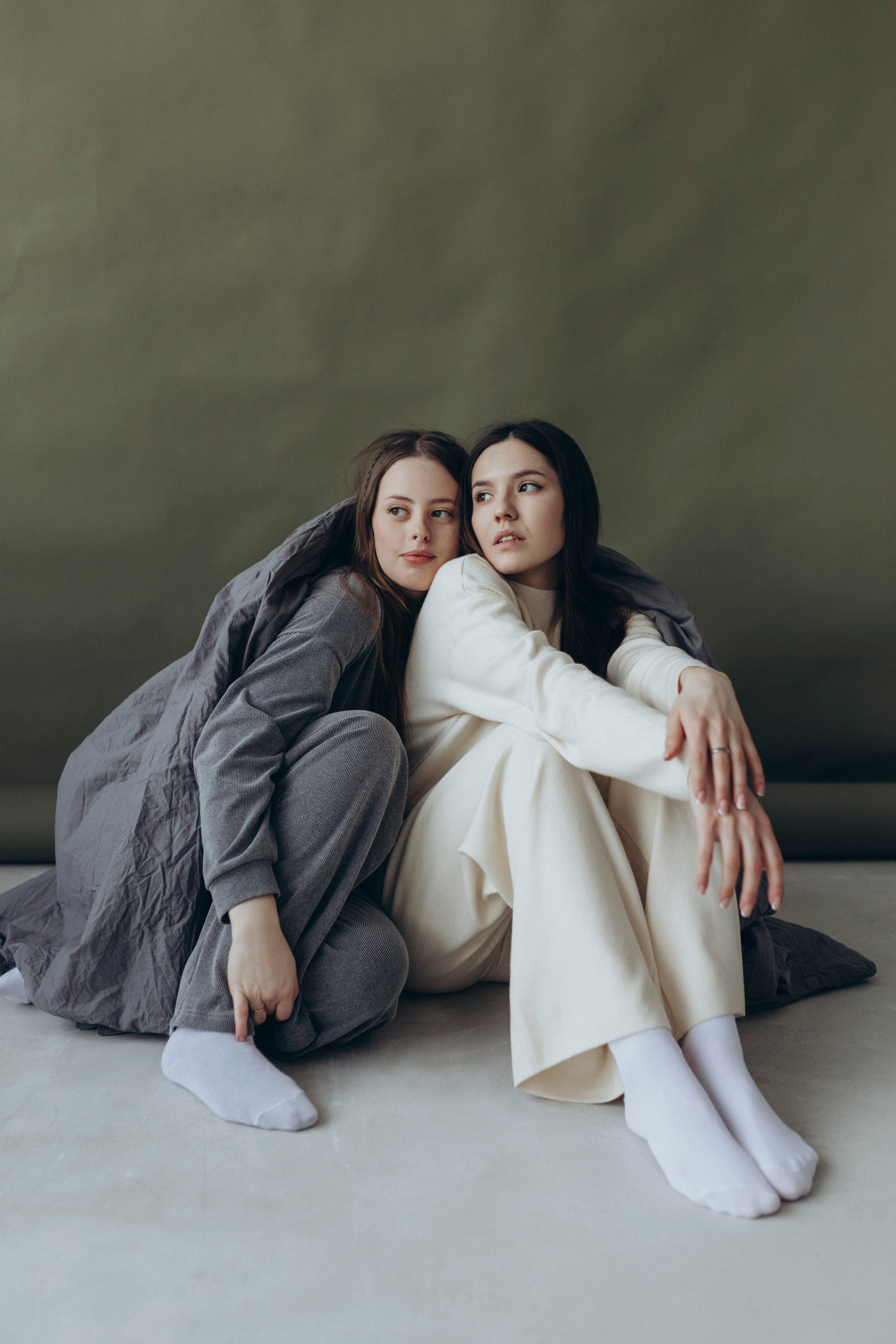 Лиза и Юля. Фотограф Кемерово Анастасия Ларионова