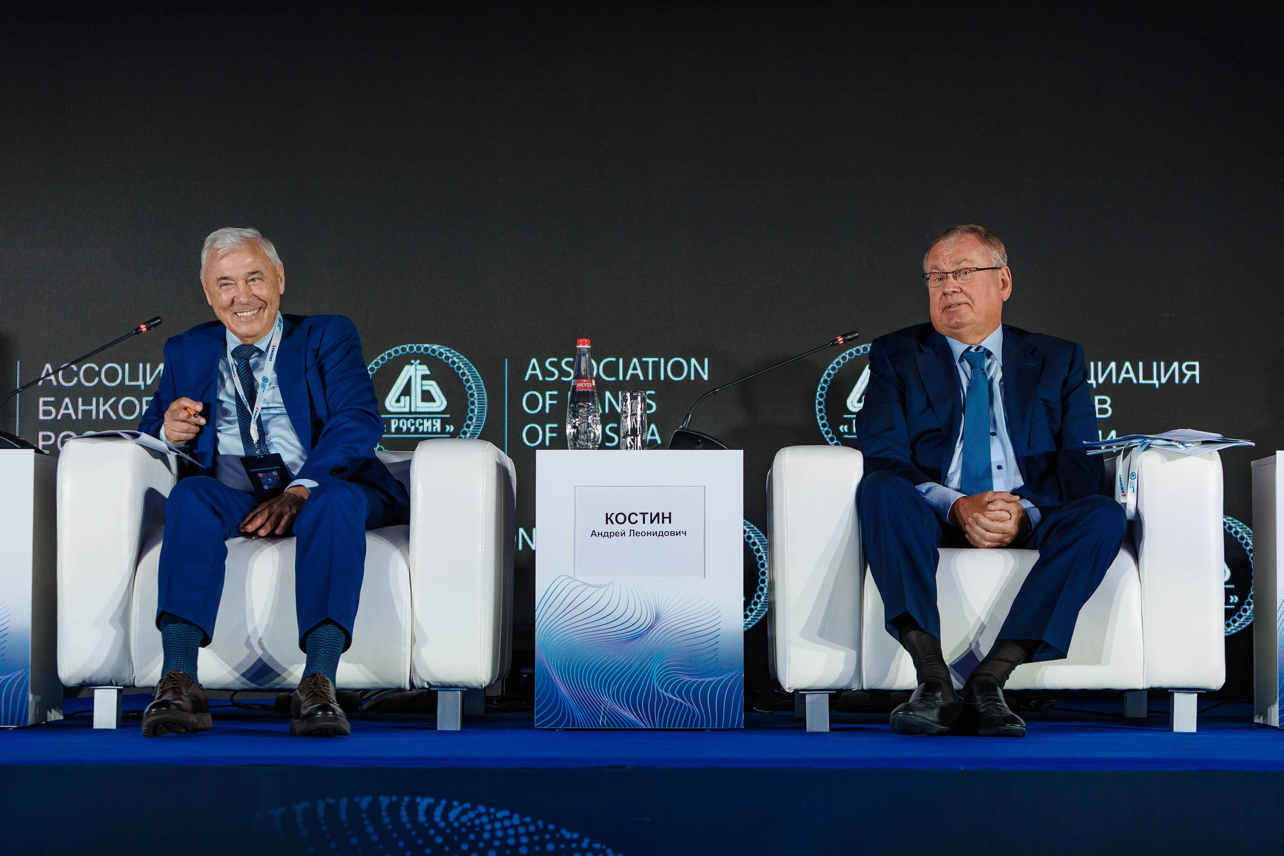 Подписание многостороннего меморандума на форуме в Посолстве