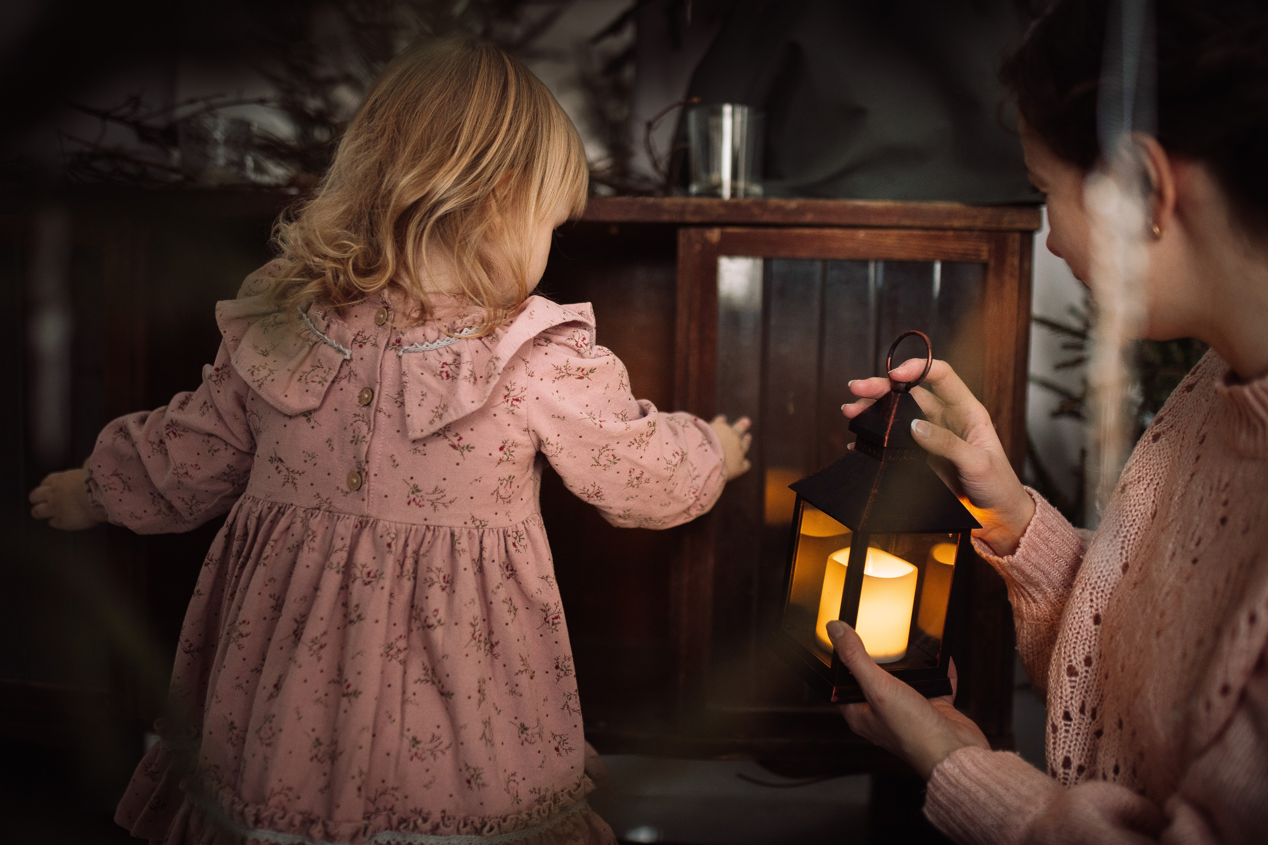 Семейная фотосессия в студии/дома