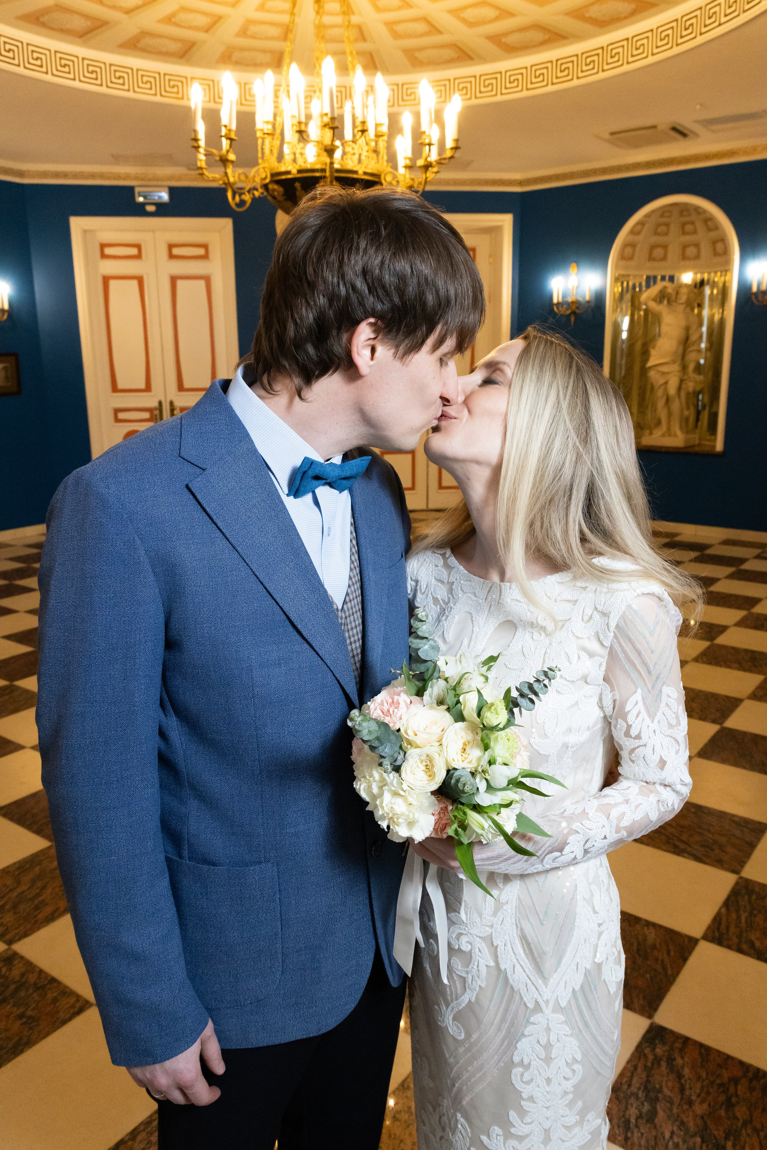 Свадьба в картинной галереи Ильи Глазунова. Фотограф в Москве Зябченко Екатерина. Съемки беременности, love story, семейный, портреты в студии и на улице