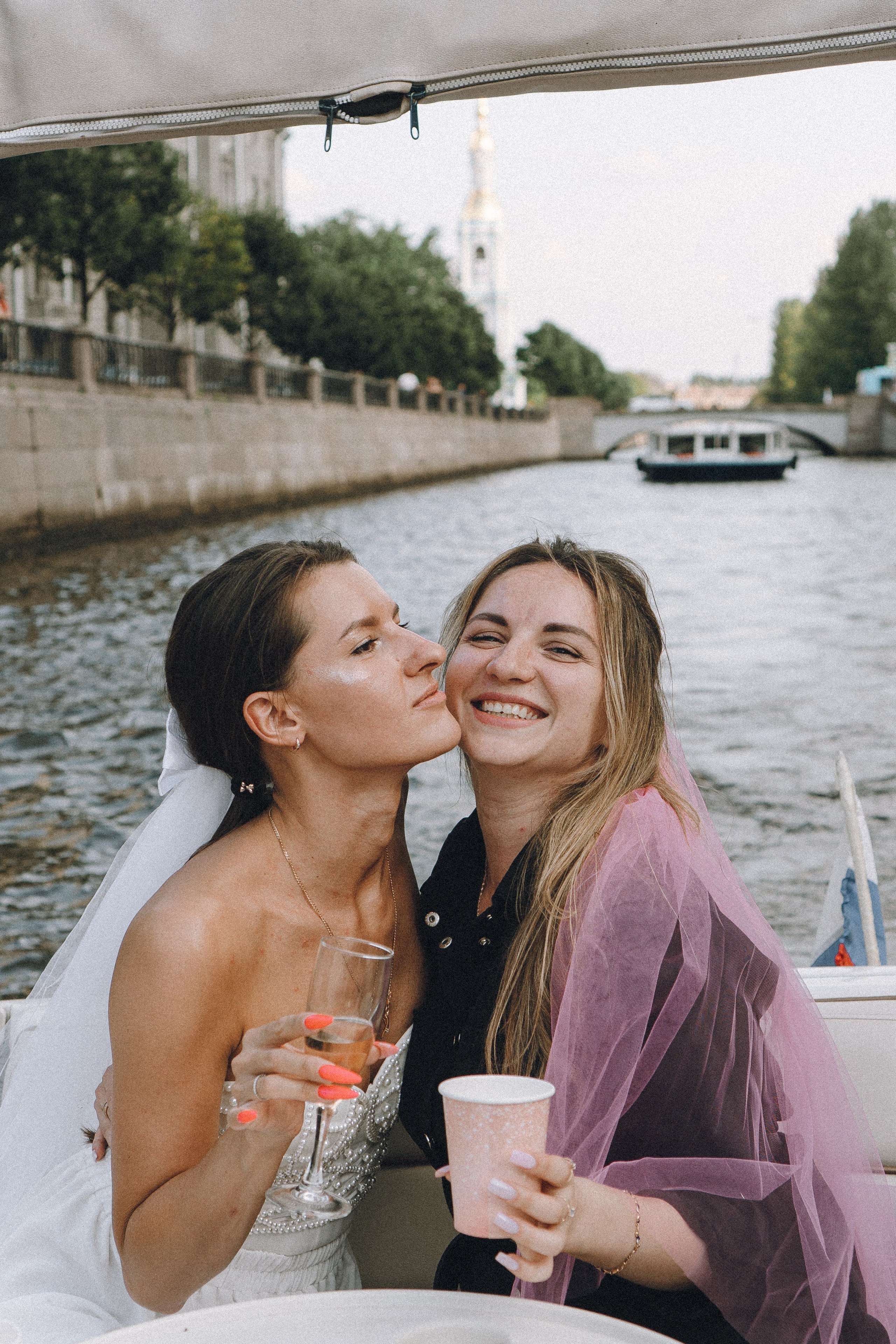 ДЕВИЧНИК НА КАТЕРЕ. Профессиональный фотограф, Санкт-Петербург — Виктория Богомолова