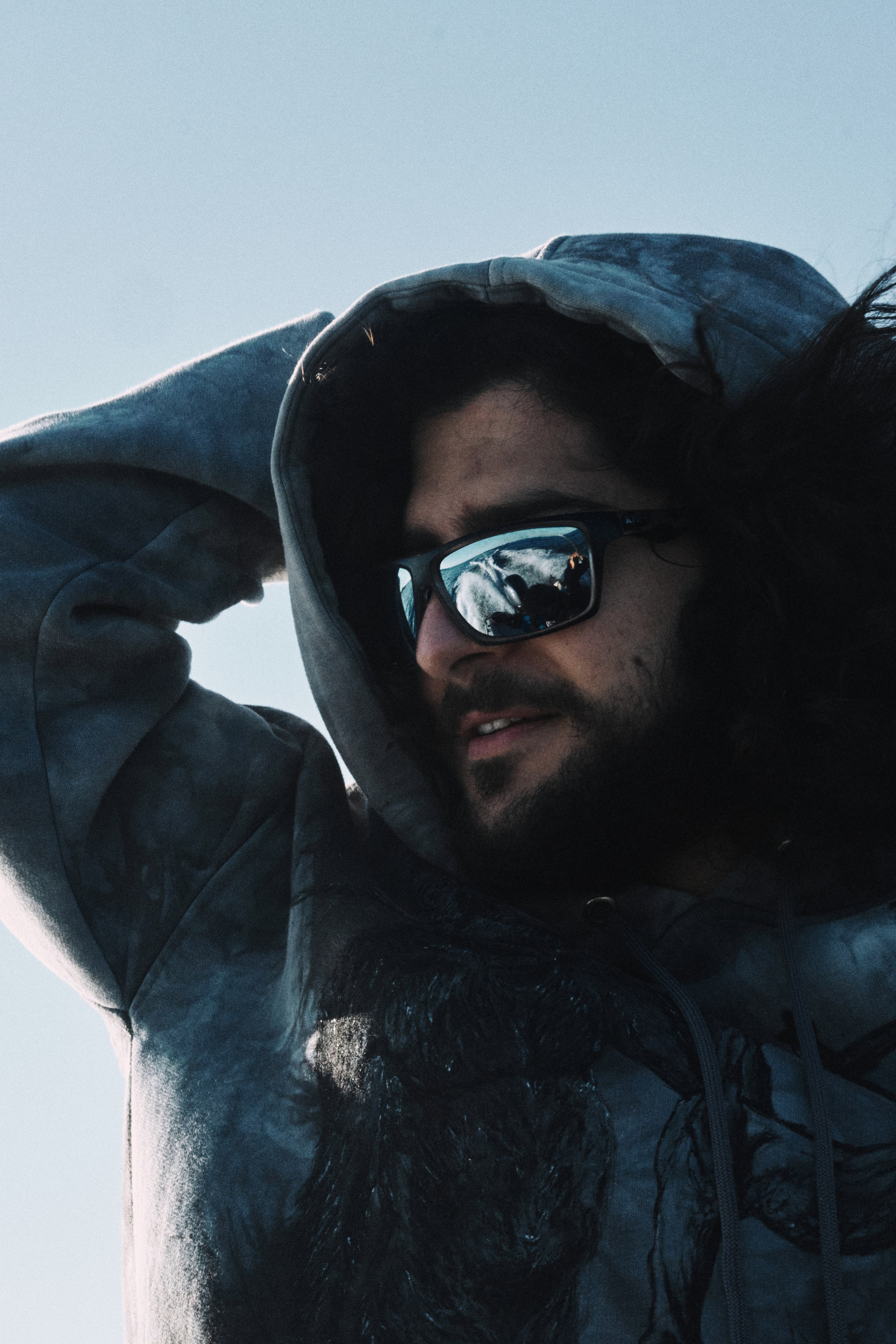 Репортаж трекинга тур группы 2. Фэшн-фотография и портреты в Владивостоке. Превращаю съёмку в повествование — создаю образы с сюжетом, которые остаются в памяти