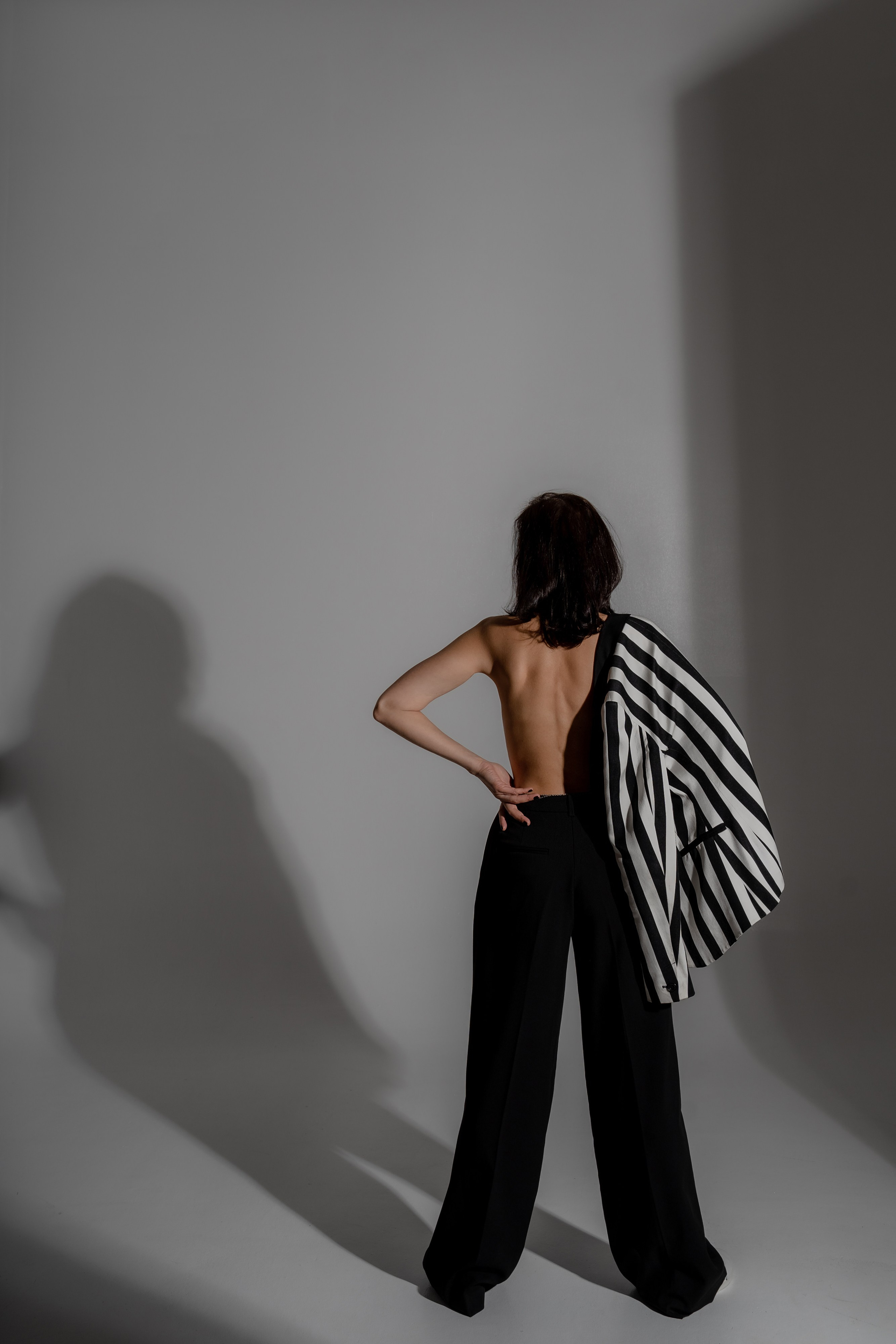 Фотосессия в студии «Классическая женственность». Портретный и свадебный фотограф Алла Карени Москва