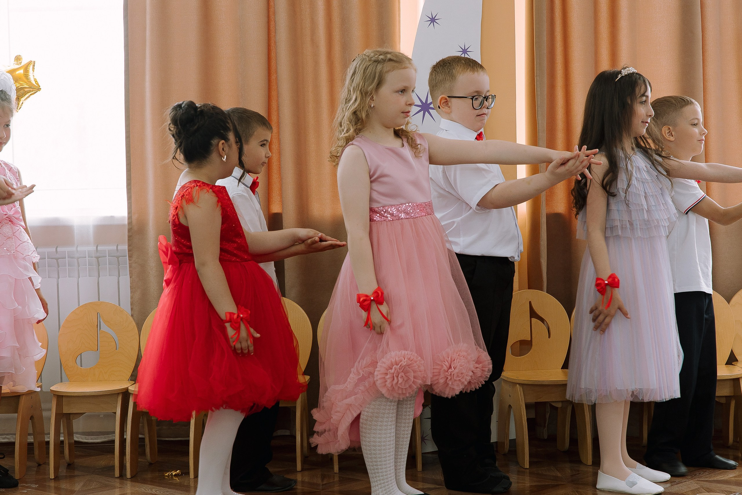 Выпускной в ДС 26. Выпускные альбомы Натальи Бутко: Новороссийск, Анапа, Геленджик