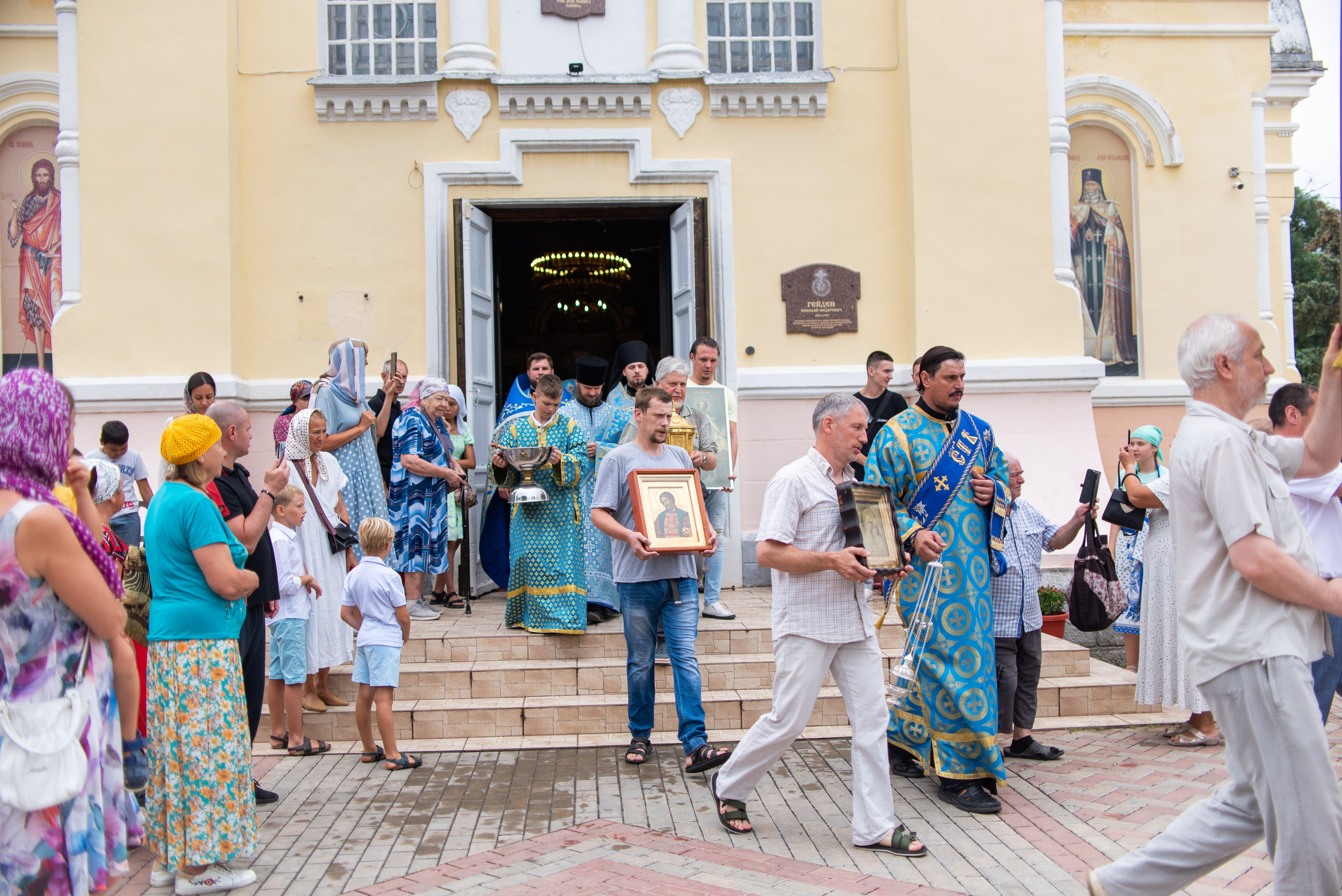 Празднование в честь явления иконы Пресвятой Богородицы в Казани 21.07.2023. Семейный и свадебный фотограф в Феодосии и Коктебеле
