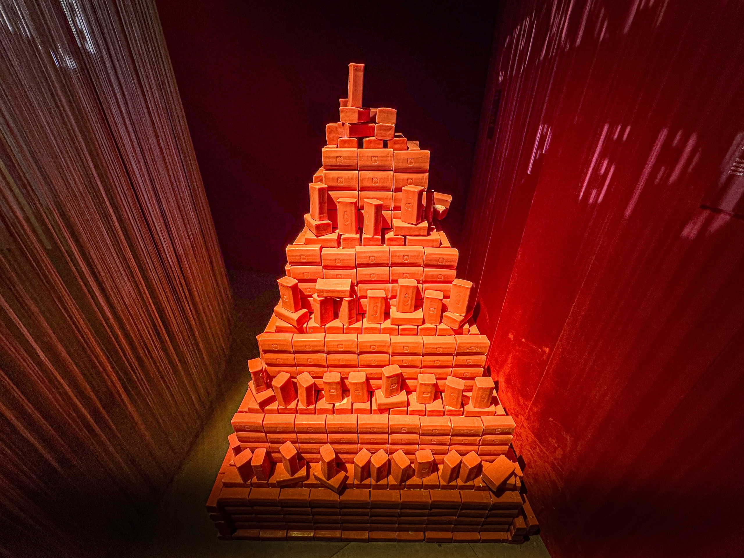 Красная Москва. Архитектура дизайн фотография