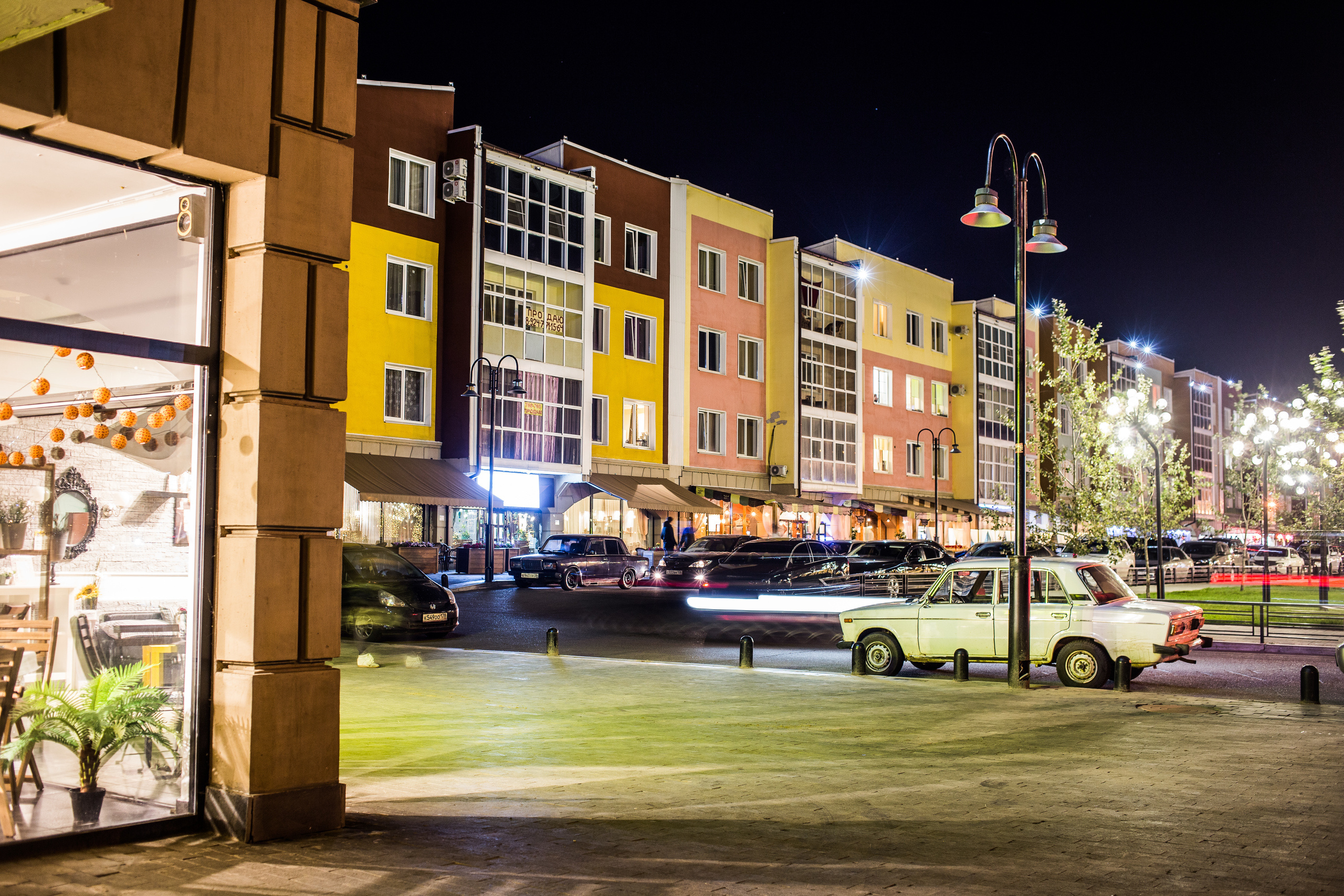 Верхняя набережная. Антон Климов, документальный фотограф, Иркутск
