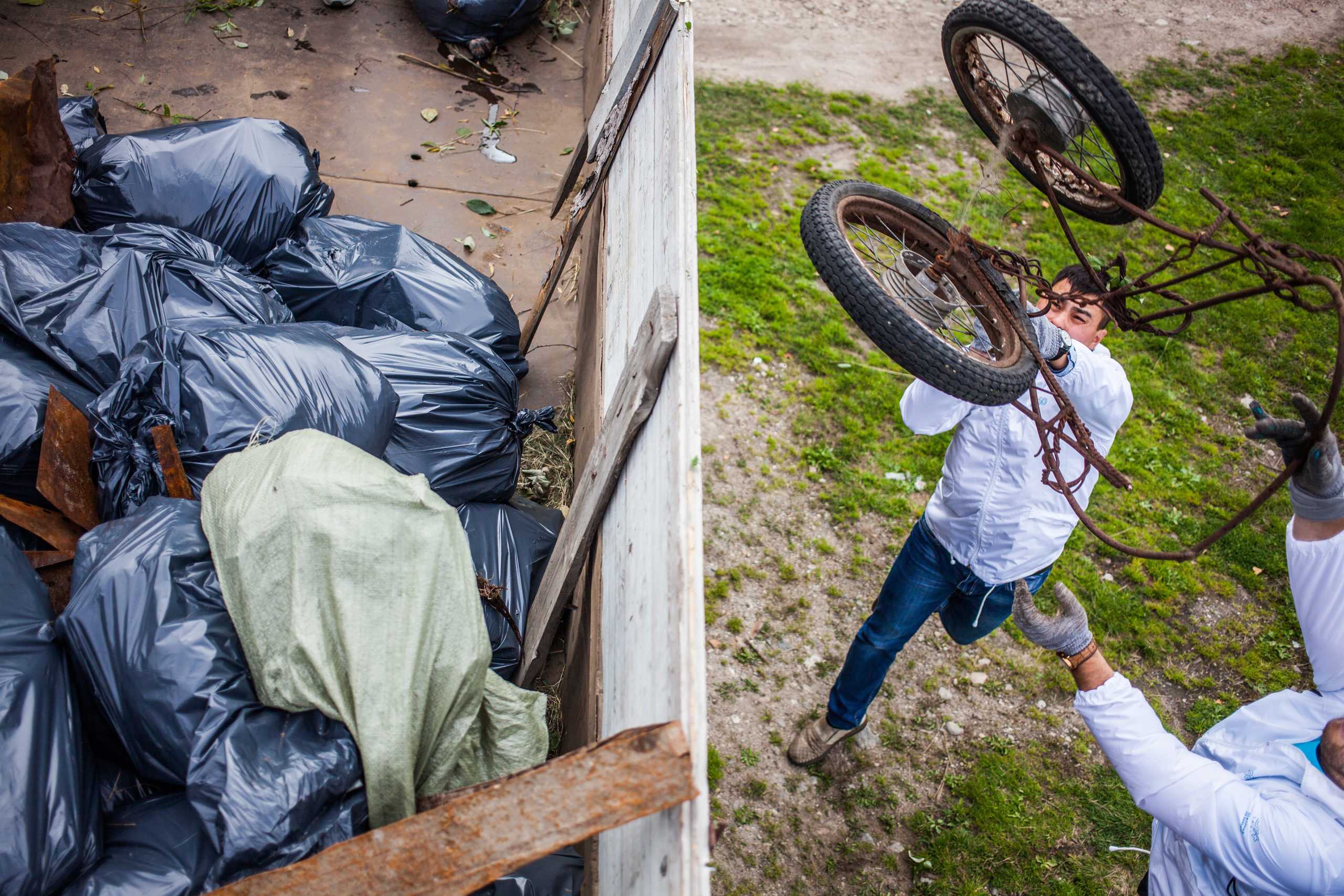 Экологический субботник En+. Антон Климов, документальный фотограф, Иркутск