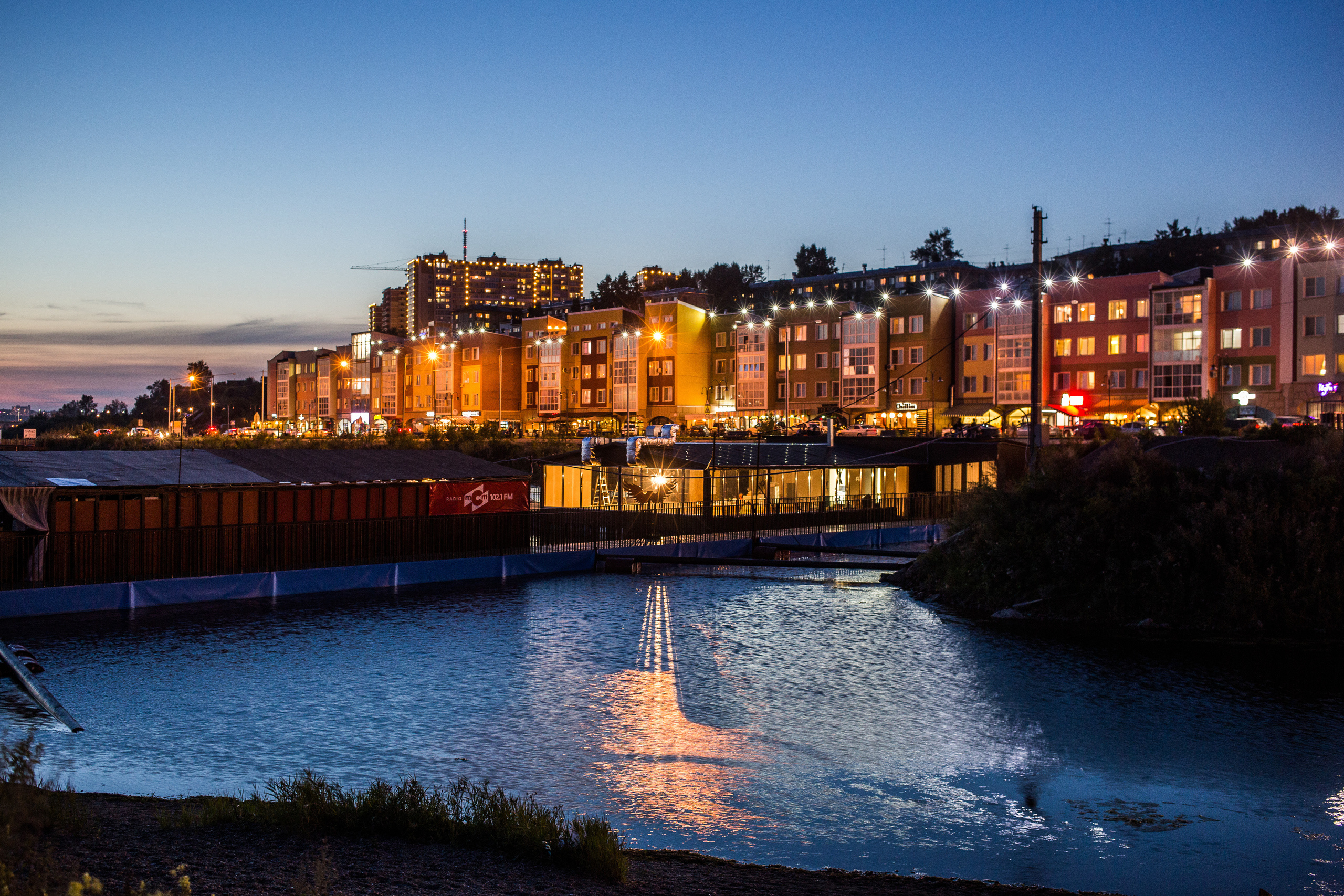 Верхняя набережная. Антон Климов, документальный фотограф, Иркутск
