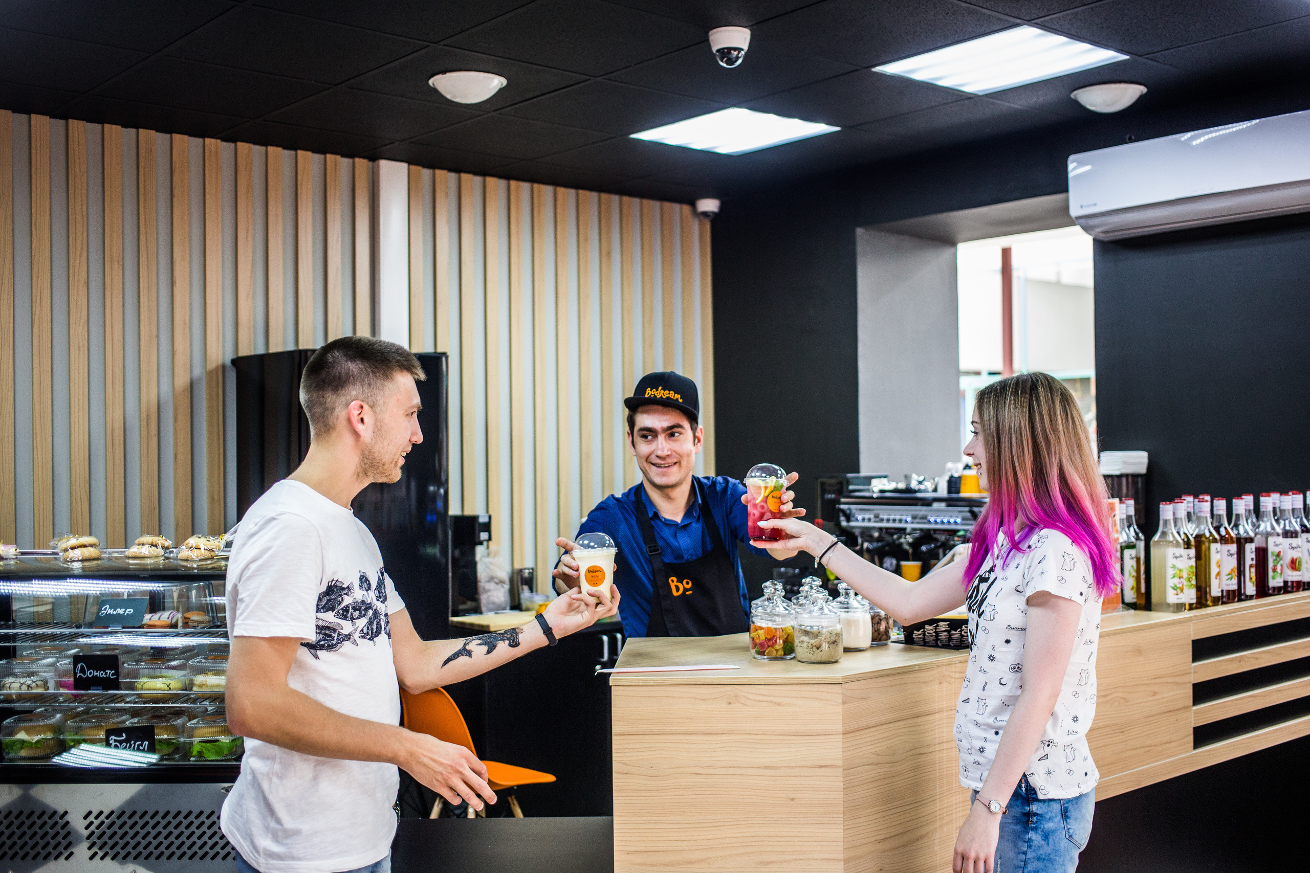 Bodream, сеть кофеен. Антон Климов, документальный фотограф, Иркутск