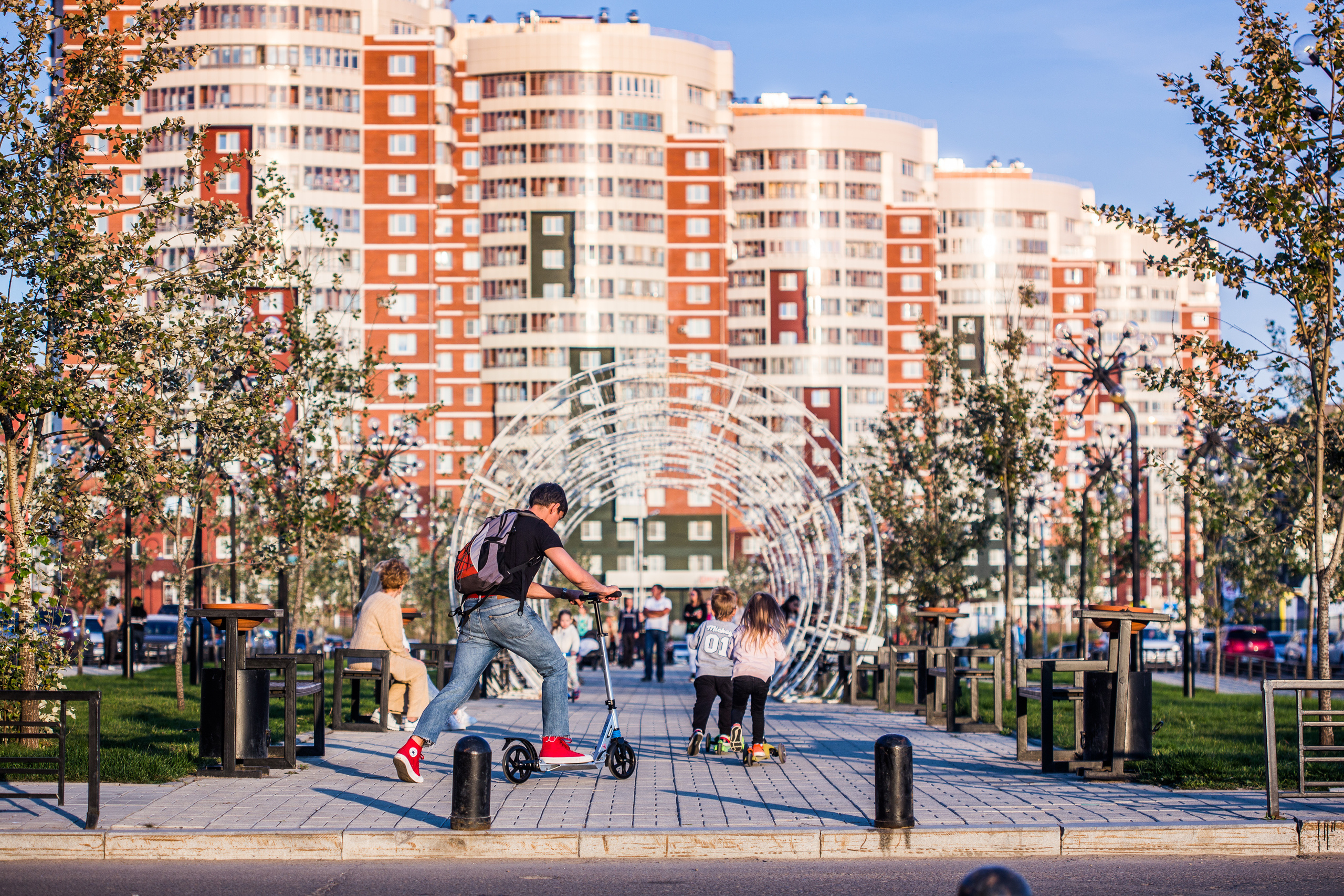 Верхняя набережная. Антон Климов, документальный фотограф, Иркутск