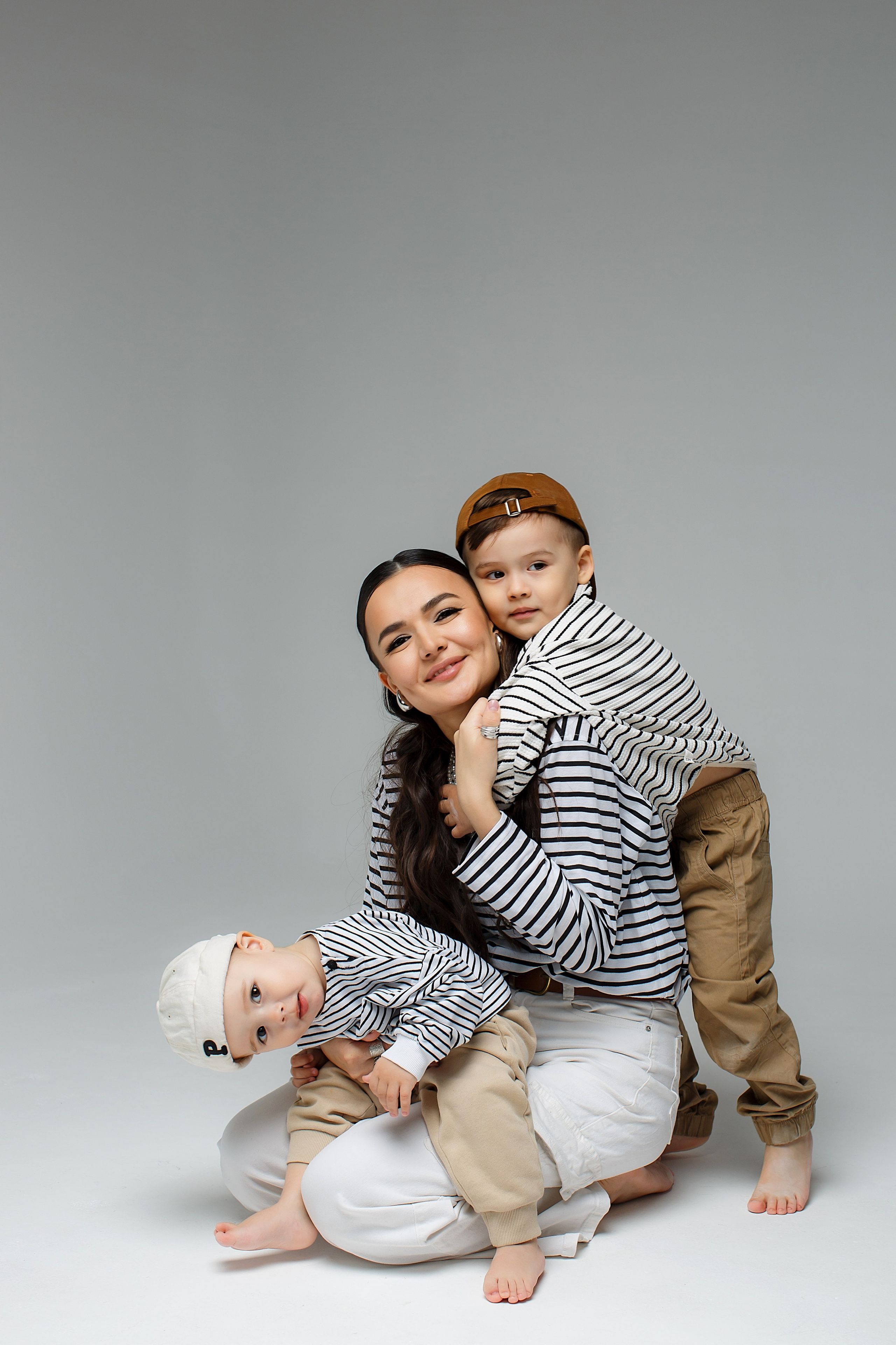 Дилара с сыновьями. Семейный и детский фотограф в Стерлитамаке Разина Рахмангулова