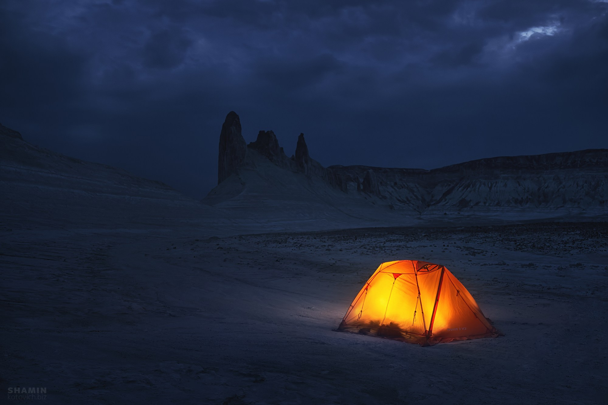 ночной пейзаж, ночная фотография, арт-пейзаж, астрофотография, Млечный Путь, съёмка звёздного неба, фотограф ночного неба, nightscape, night photography Russia, Константин Шамин фотограф, Kotovich, astro landscape, astrophotography art, long exposure landscape, star trails photography, дрон ночная съёмка, светопись, арт-фотография природы