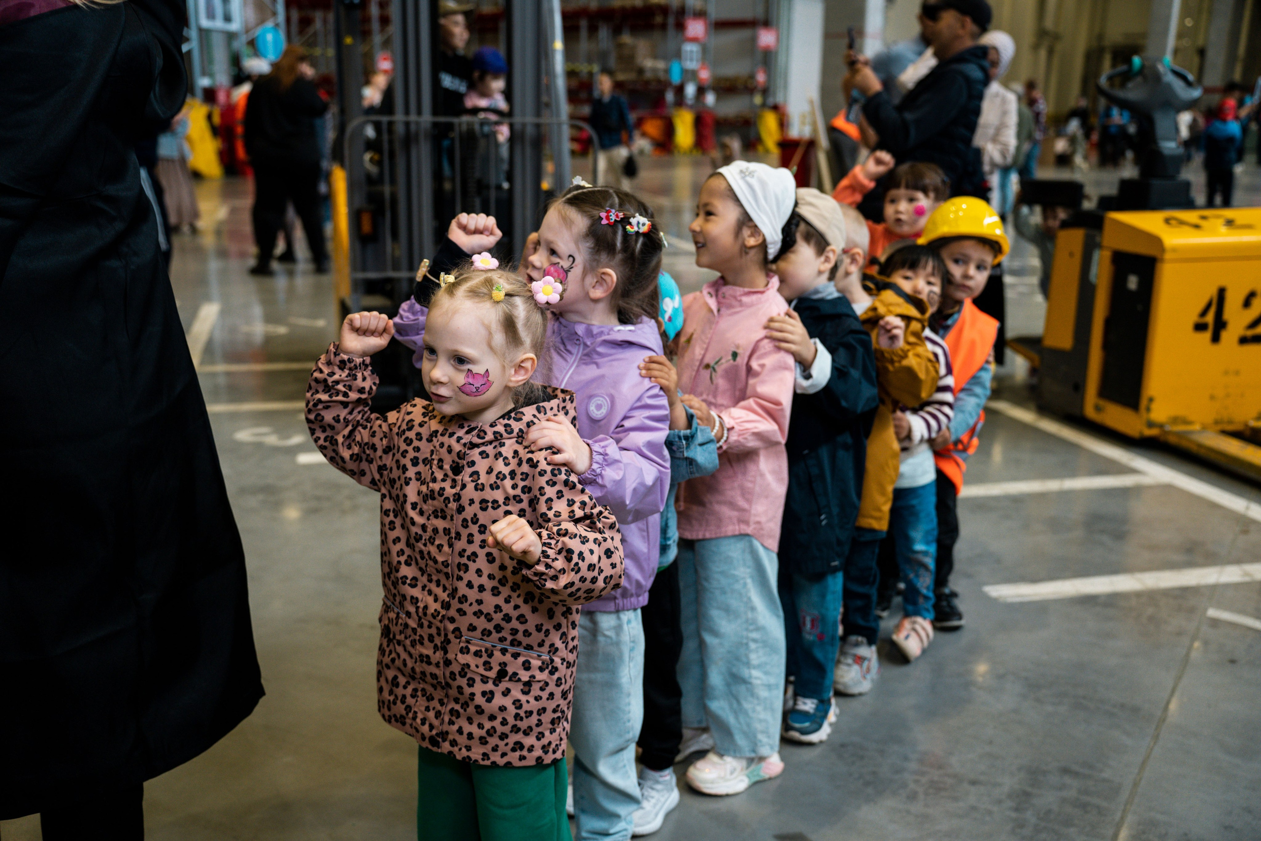 День детей в Пятерочке. Видеограф и Фотограф в Челябинске Ксения и Владимир Рюмины