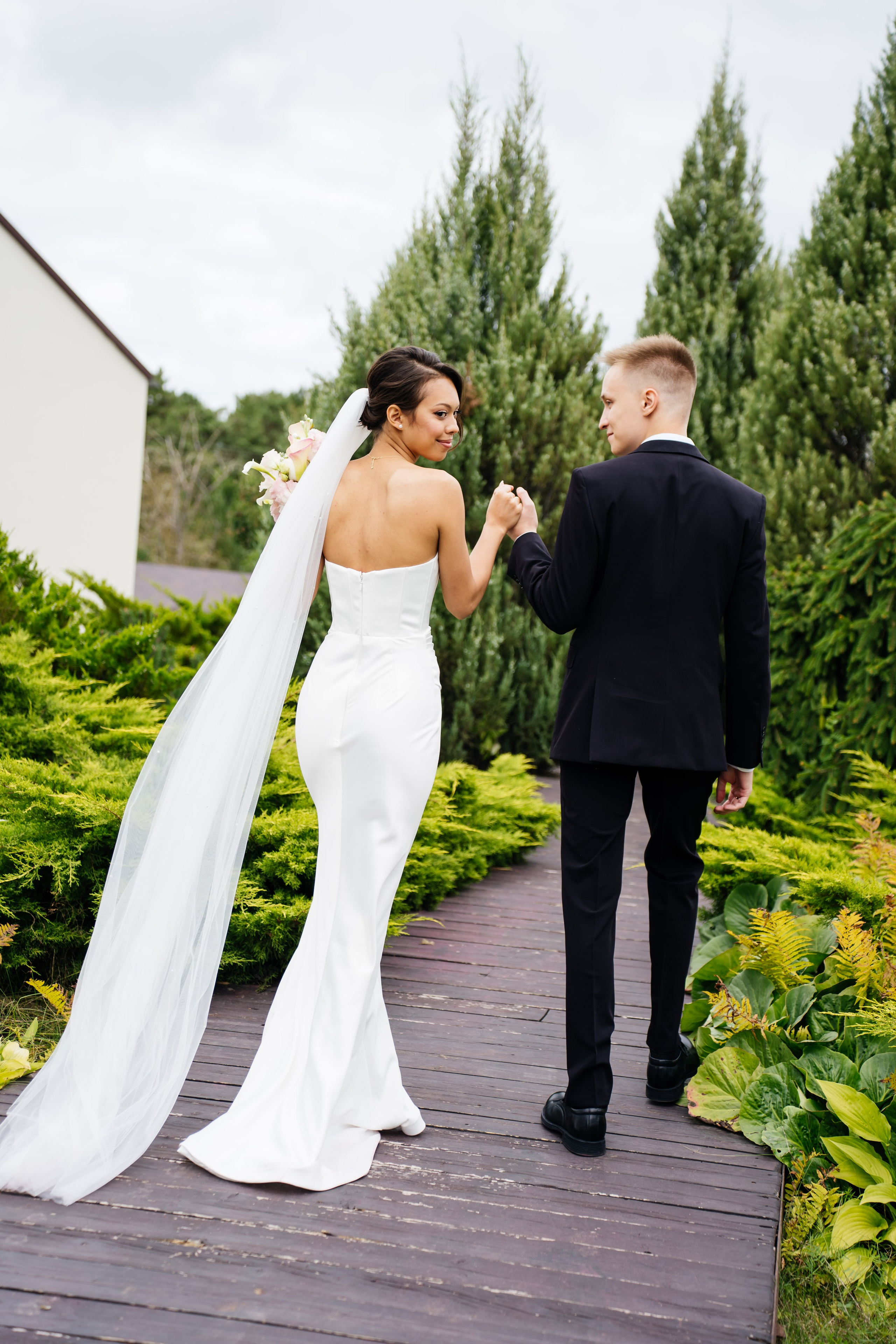 Максим и Майя. Видеограф и Фотограф в Челябинске Ксения и Владимир Рюмины