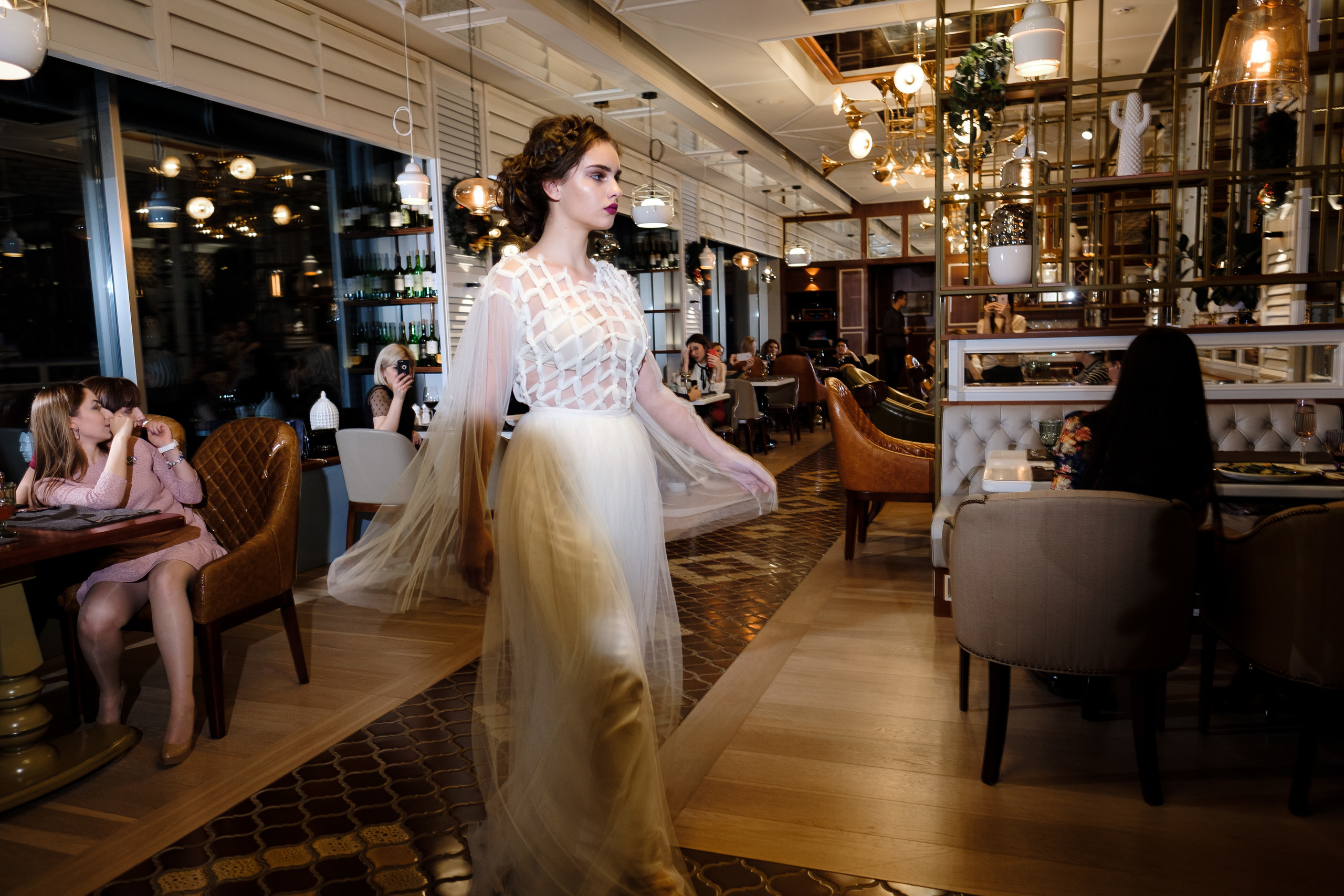 Показ одежды Наны Миносян. Семейный фотограф в Анапе Валерий Скурыдин