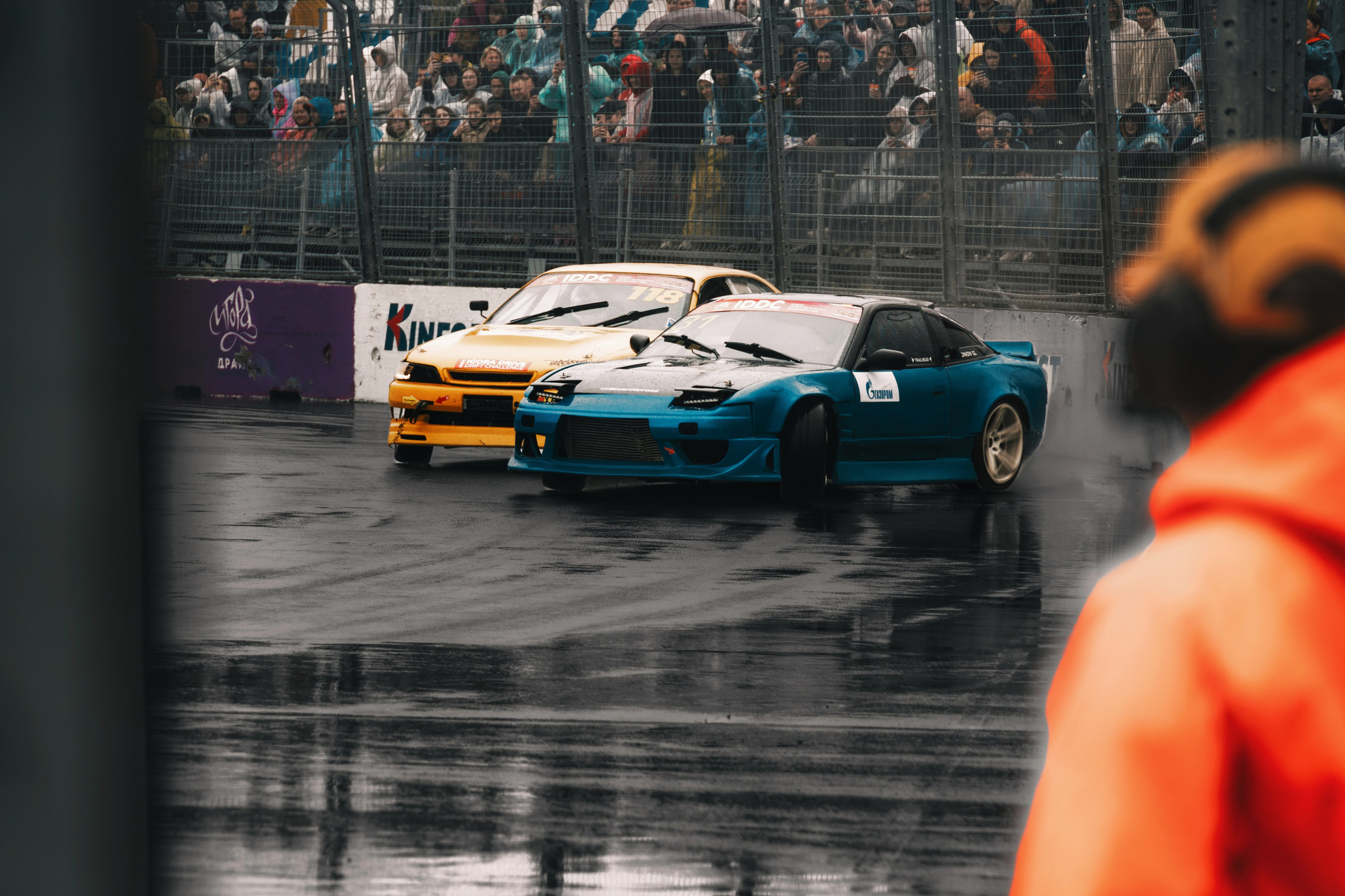 IDDC Этап 2: Бетонный Колизей и блогеры в деле