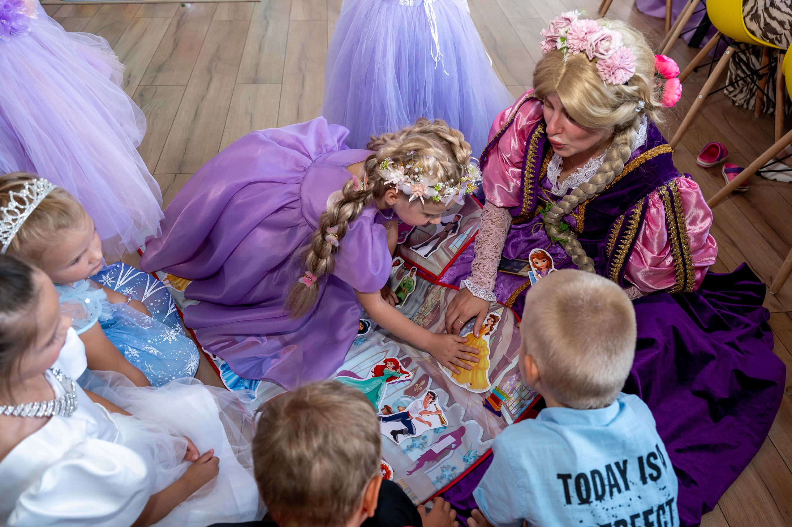 ДР в лофте с фокусником