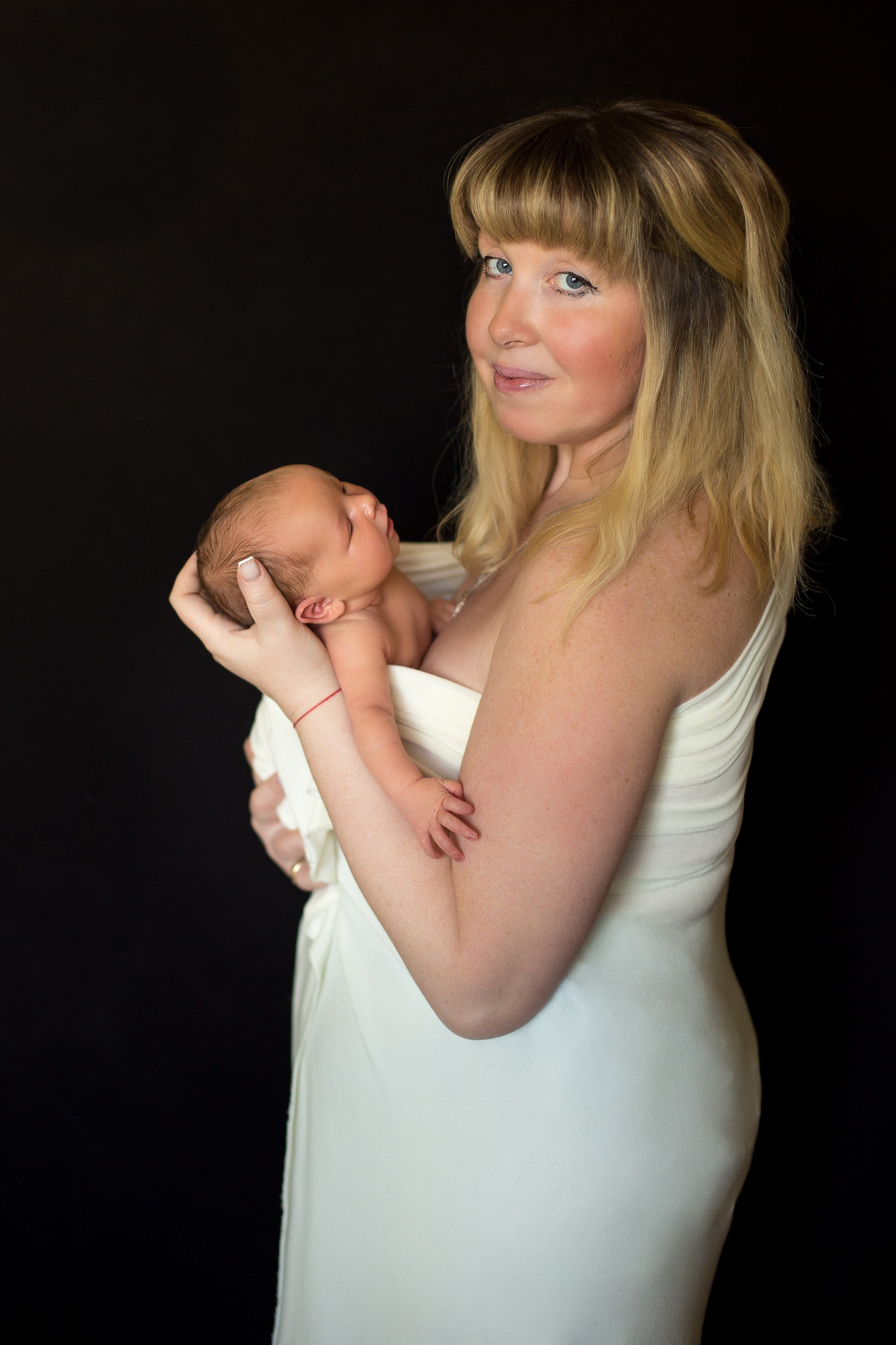 NEWBORN. Family Photographer Ksenia Kos